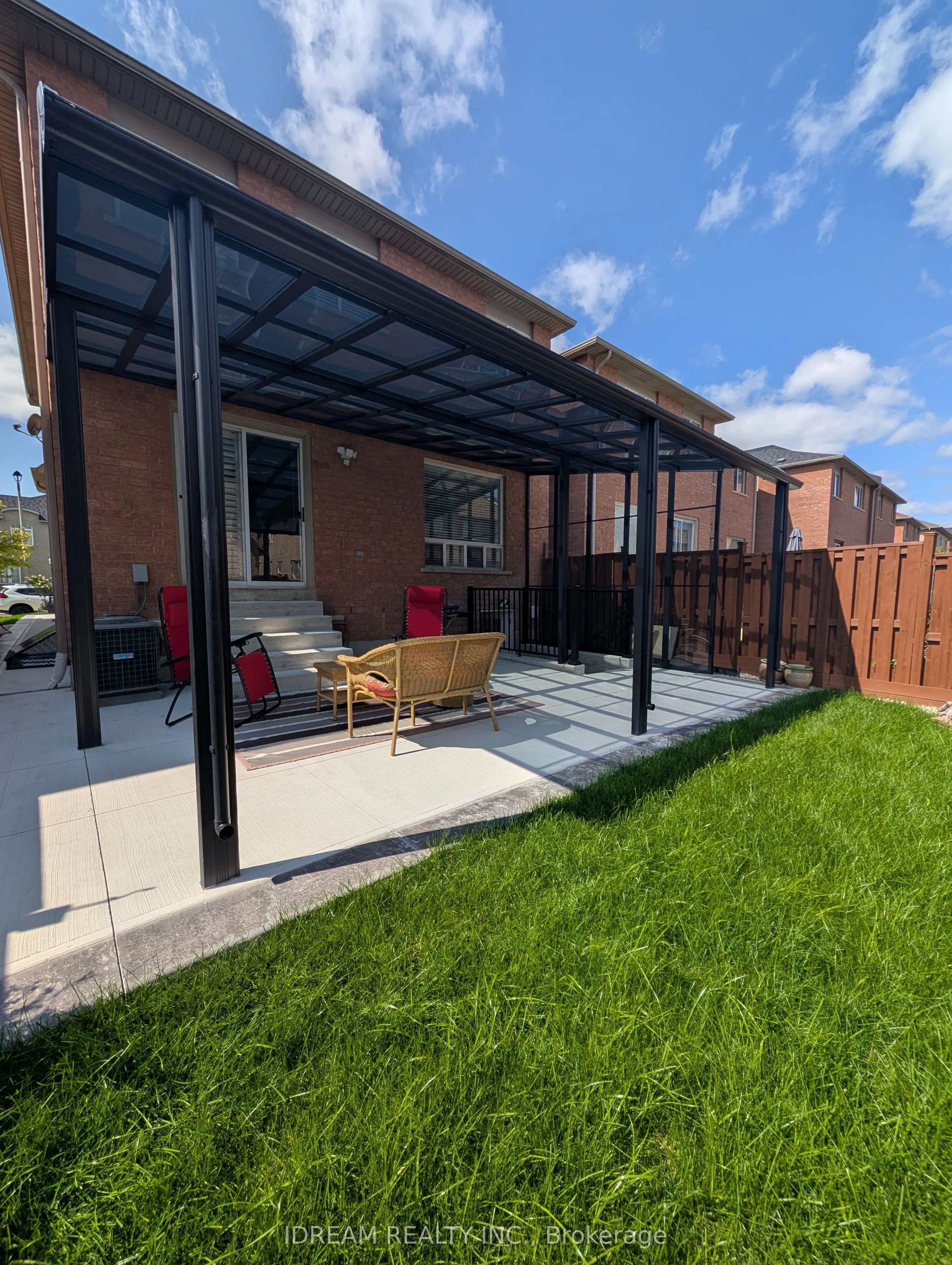 35 Soapstone Trail, #Bsmt