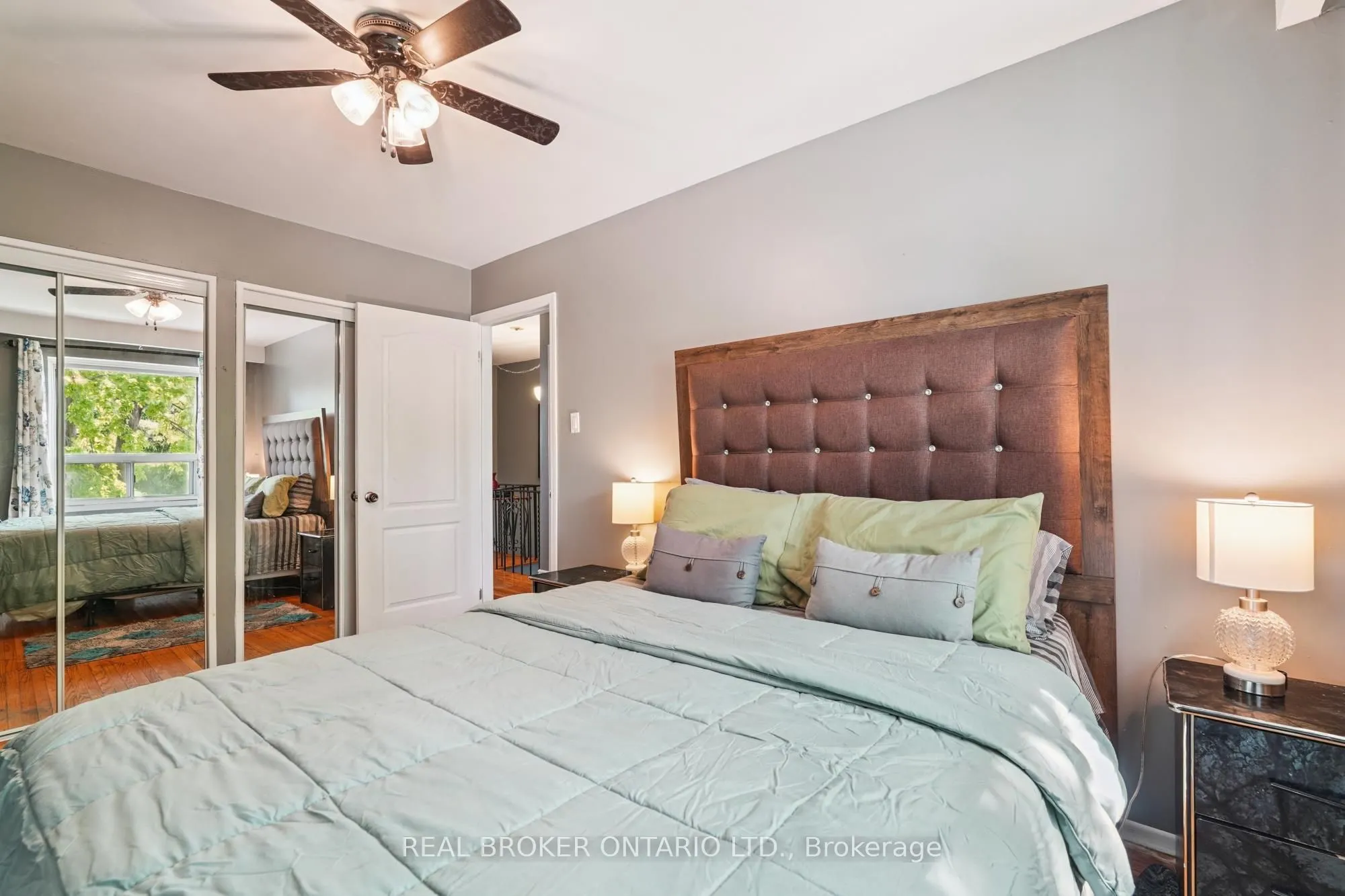3106 Redbank Crescent