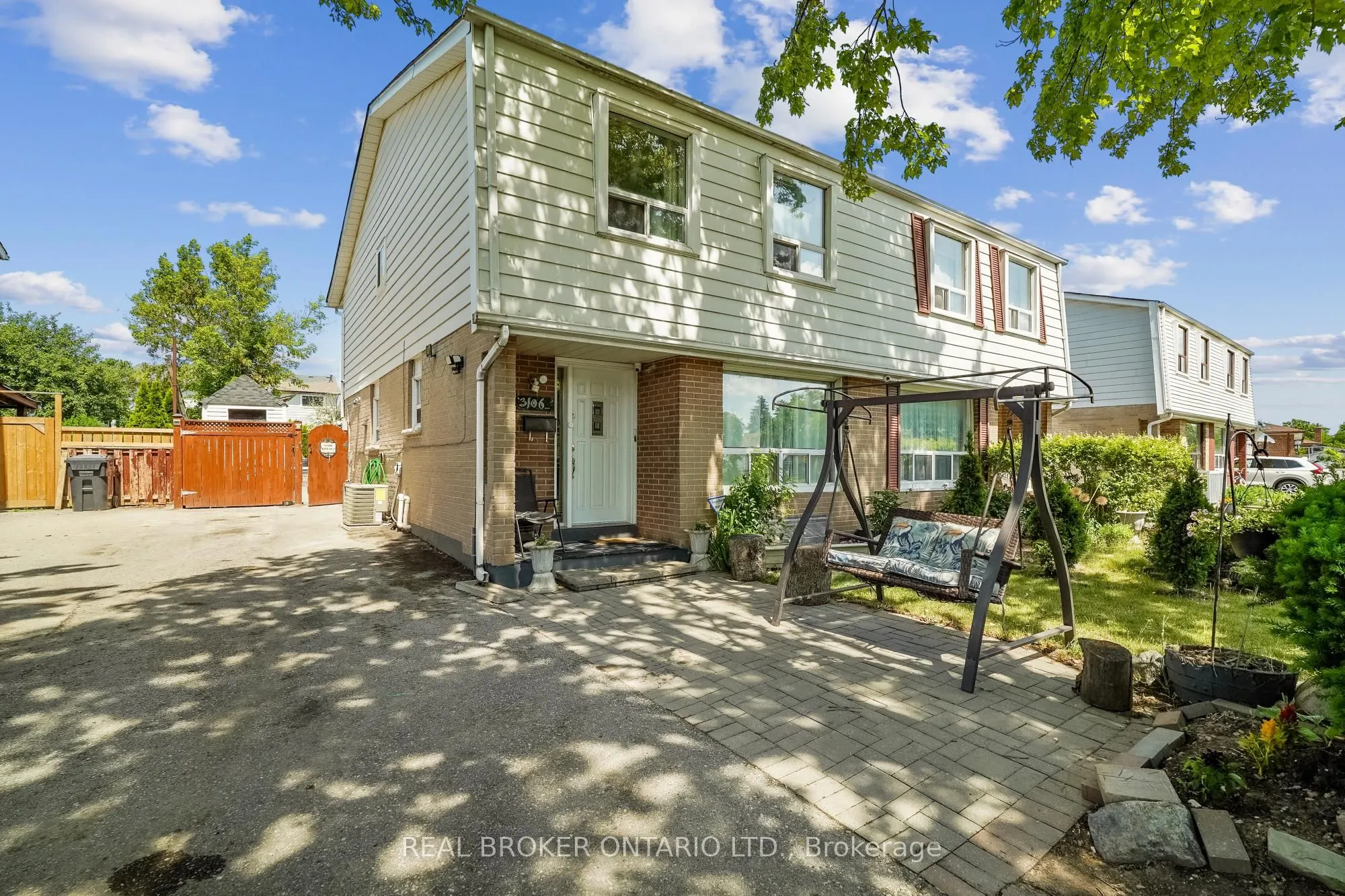 3106 Redbank Crescent