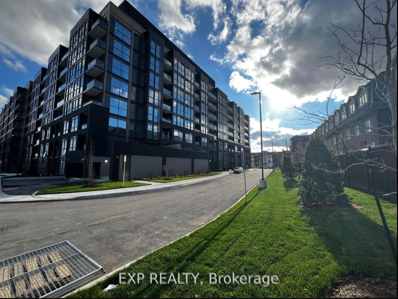 2343 Khalsa Gate, #533