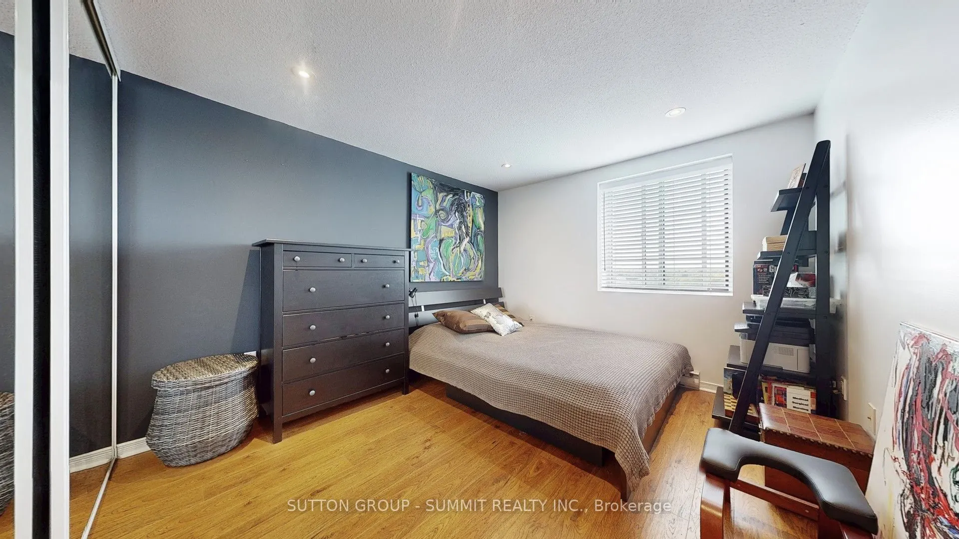 6720 GLEN ERIN Drive, #706