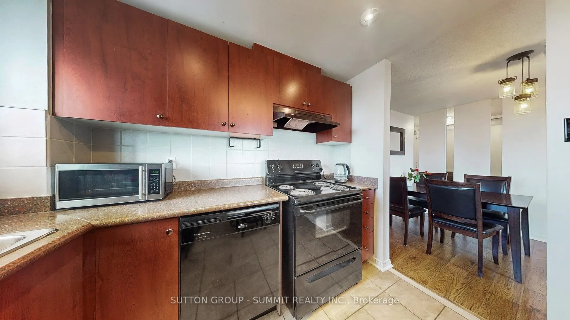6720 GLEN ERIN Drive, #706