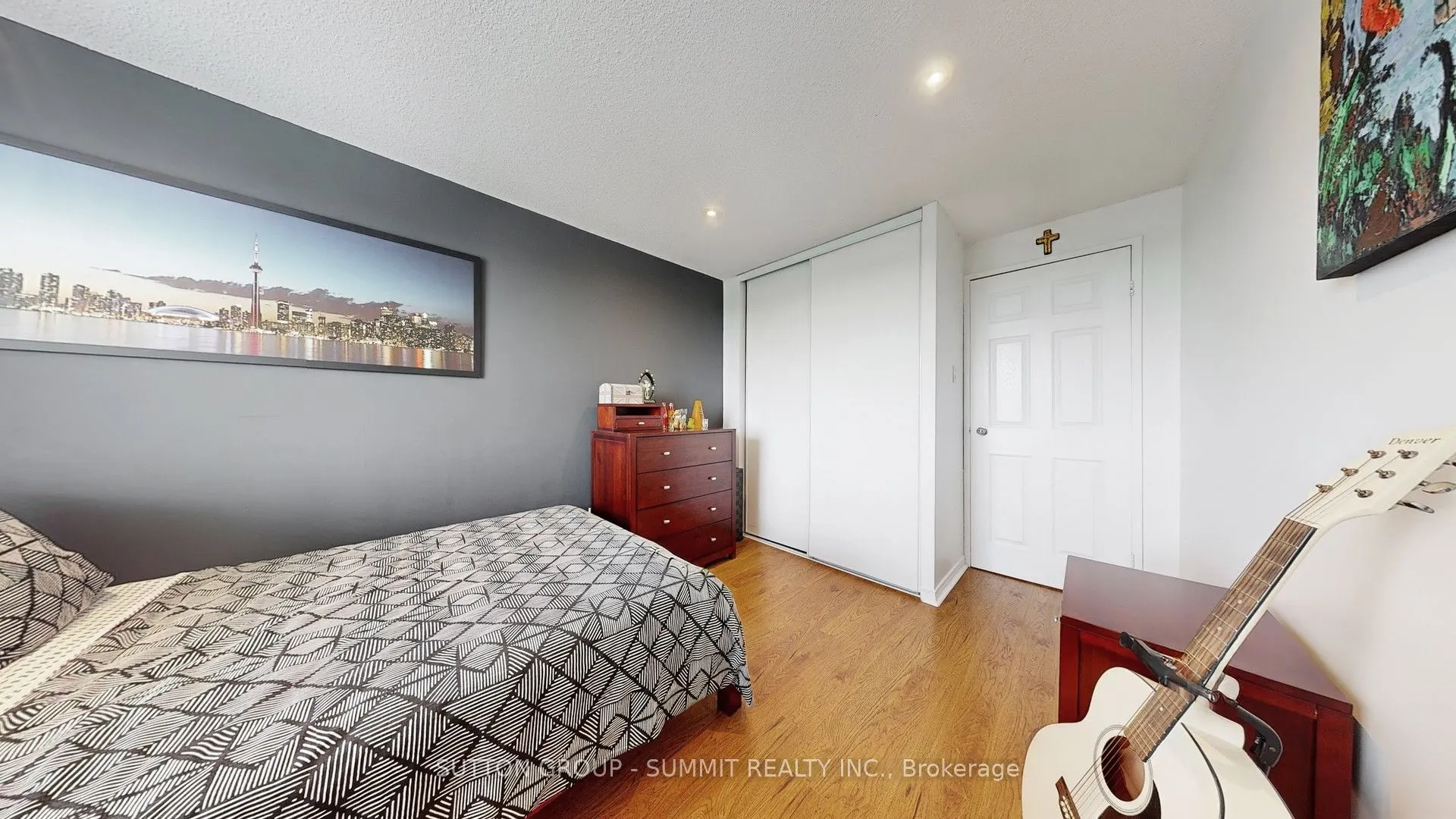 6720 GLEN ERIN Drive, #706