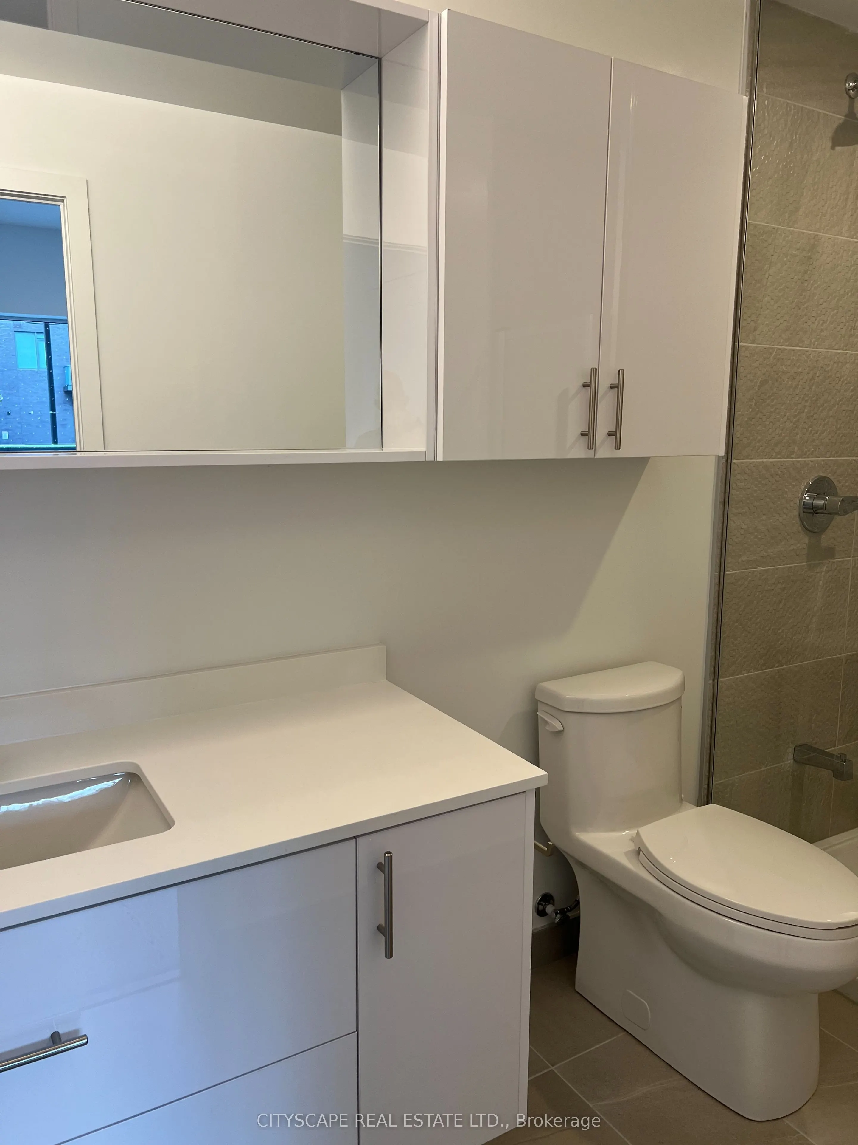 5105 Hurontario Street, #108