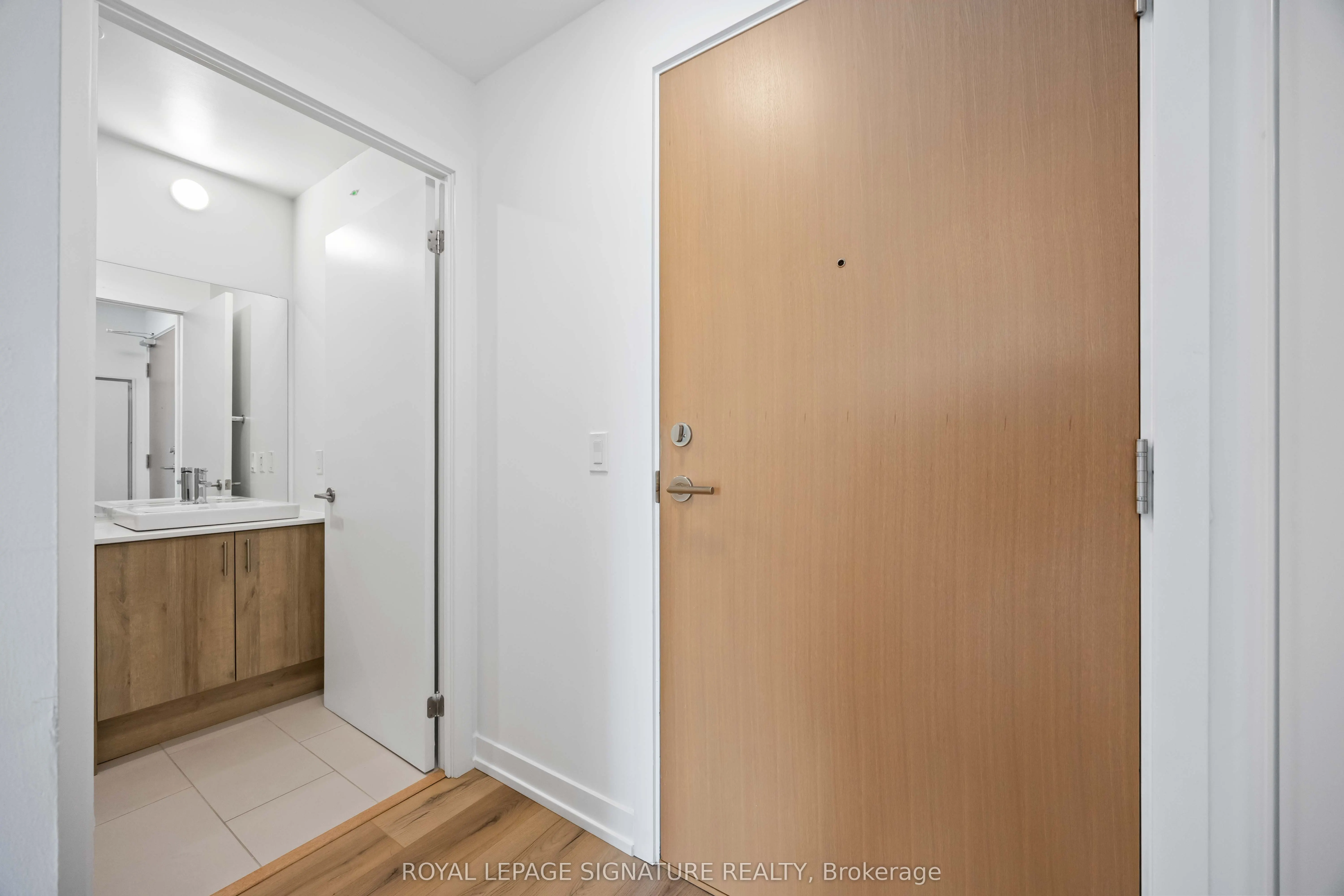 1195 The Queensway Street, #S203