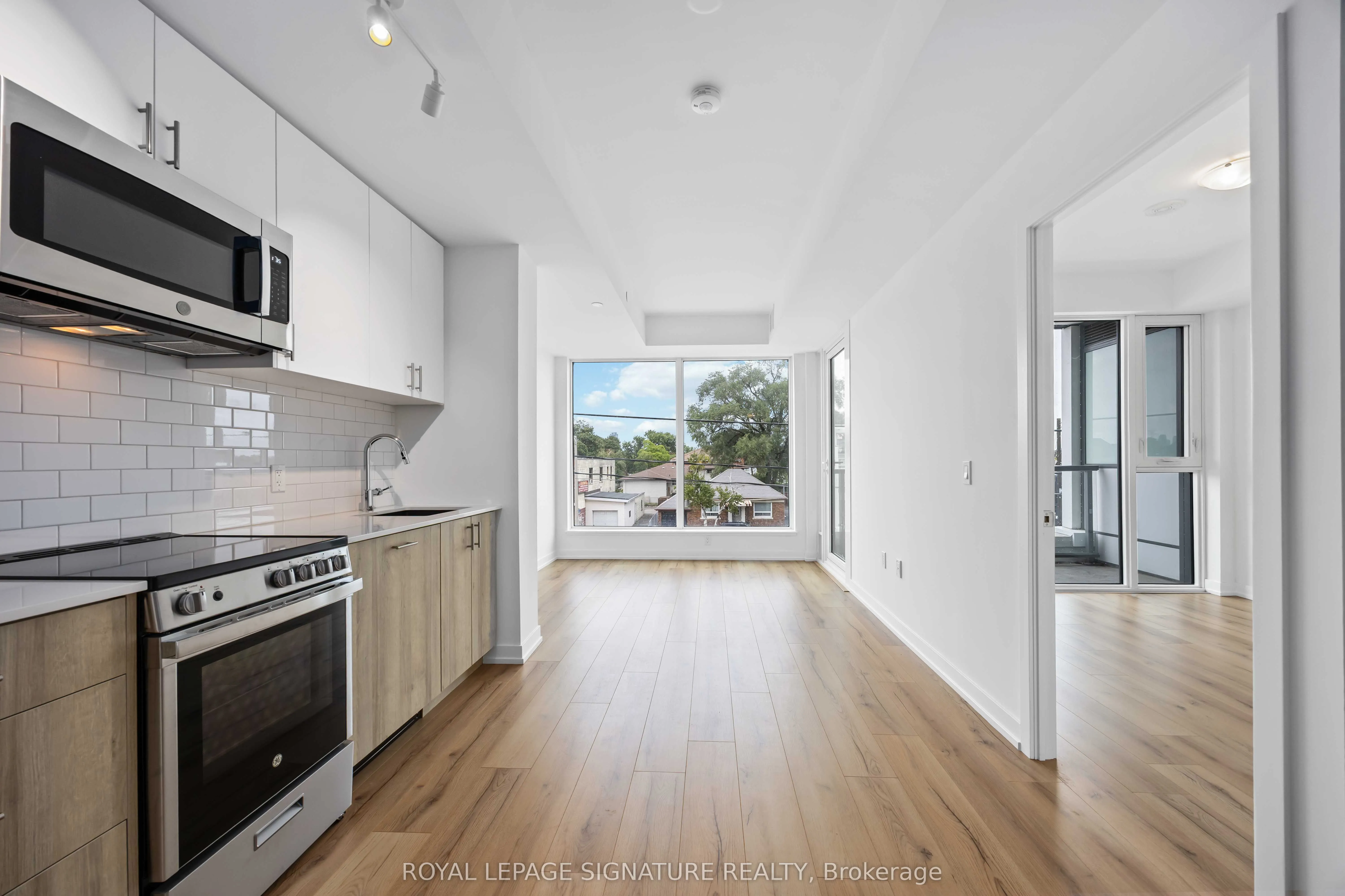1195 The Queensway Street, #S203