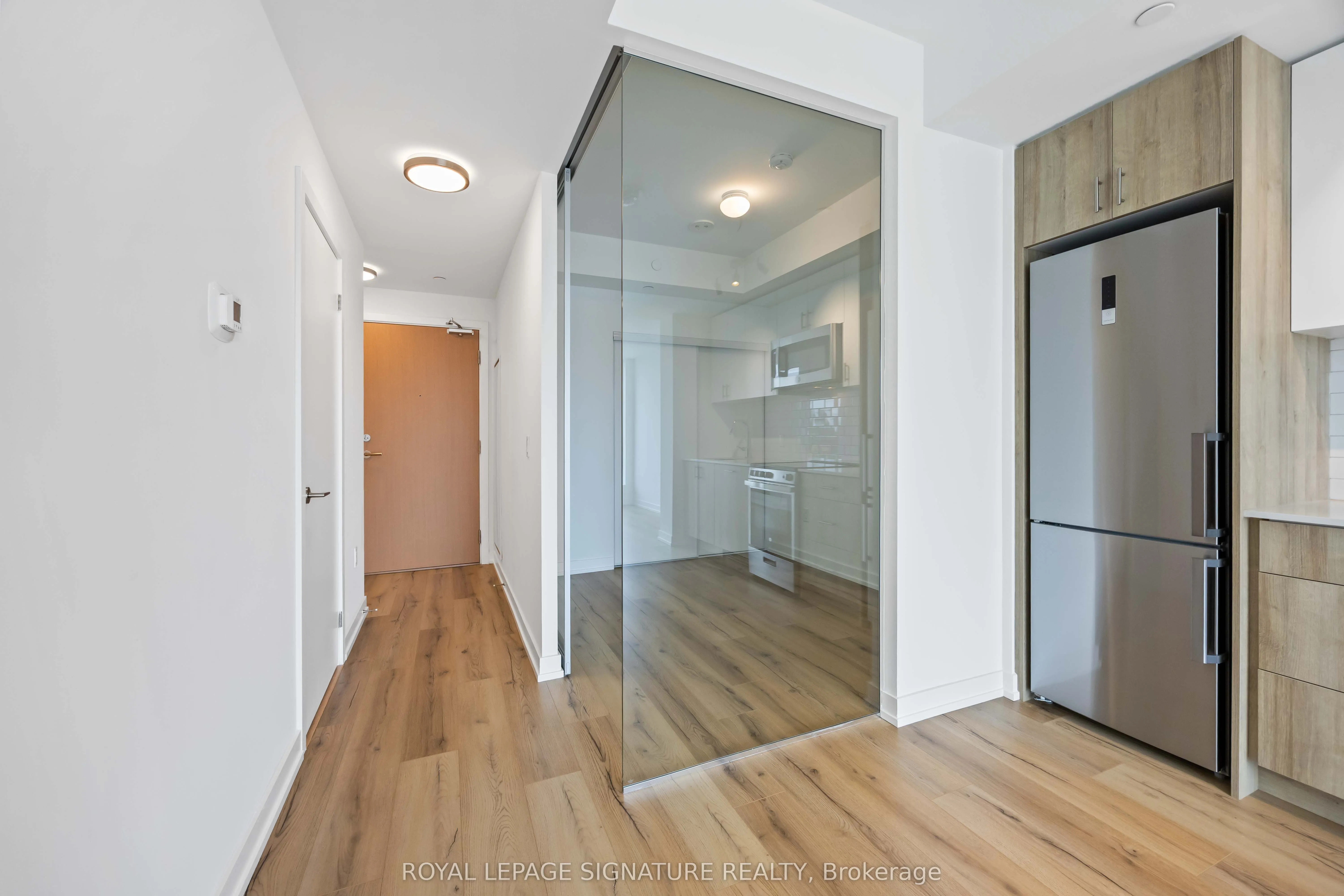 1195 The Queensway Street, #S203