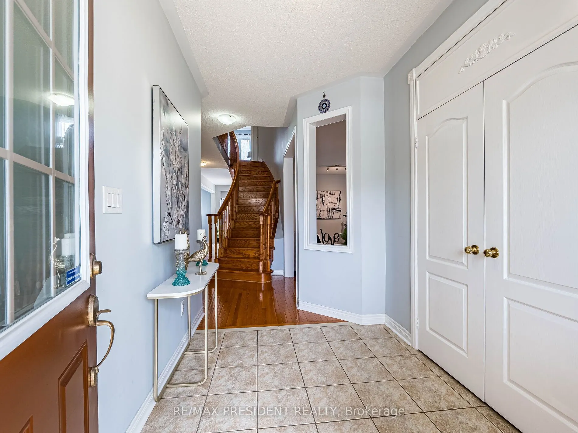 33 Belleville Drive