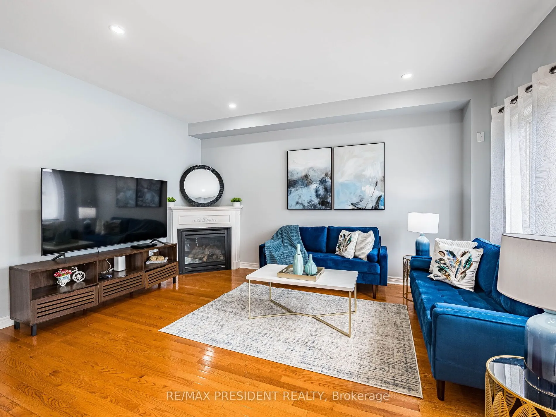 33 Belleville Drive