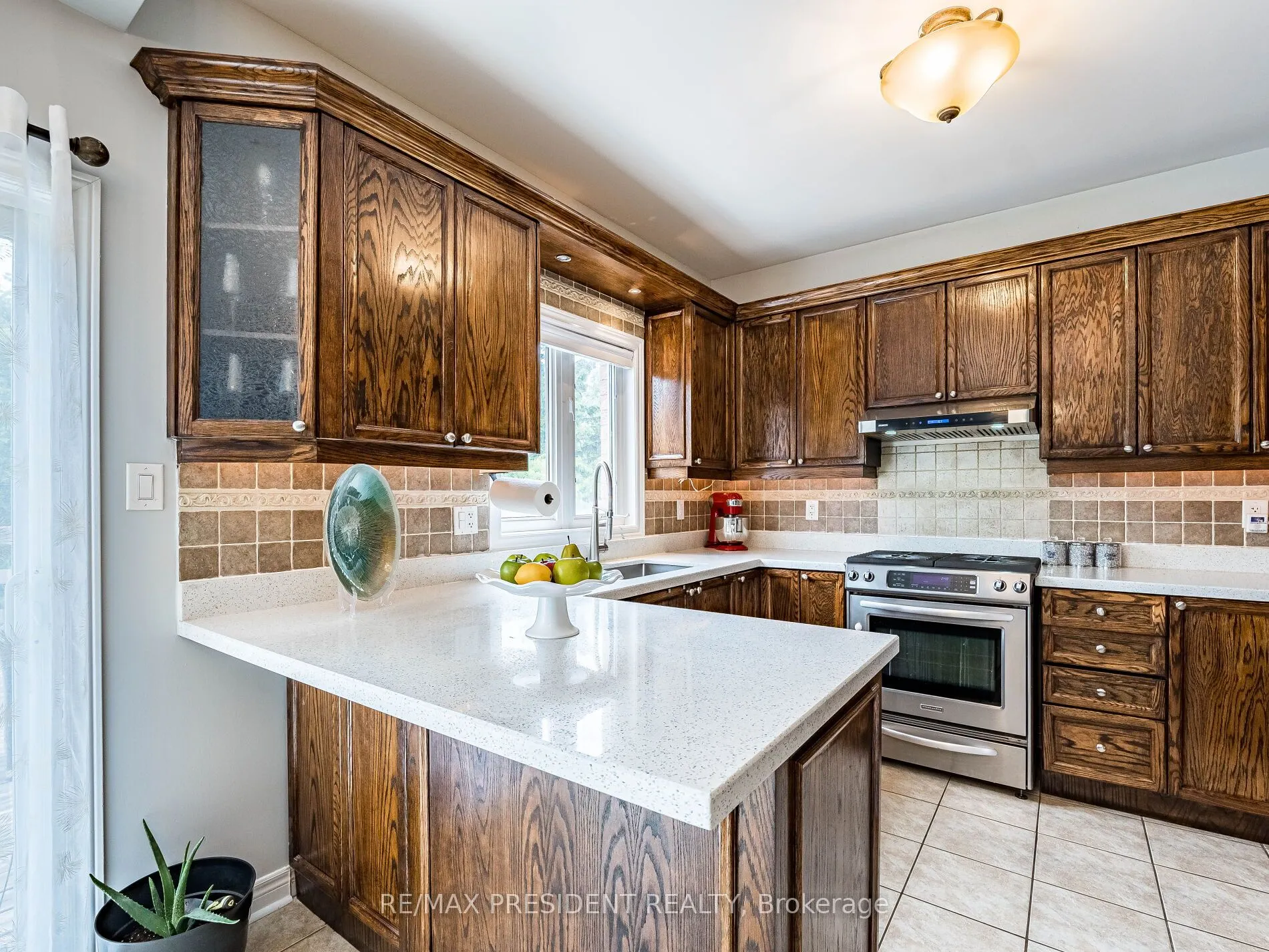 33 Belleville Drive
