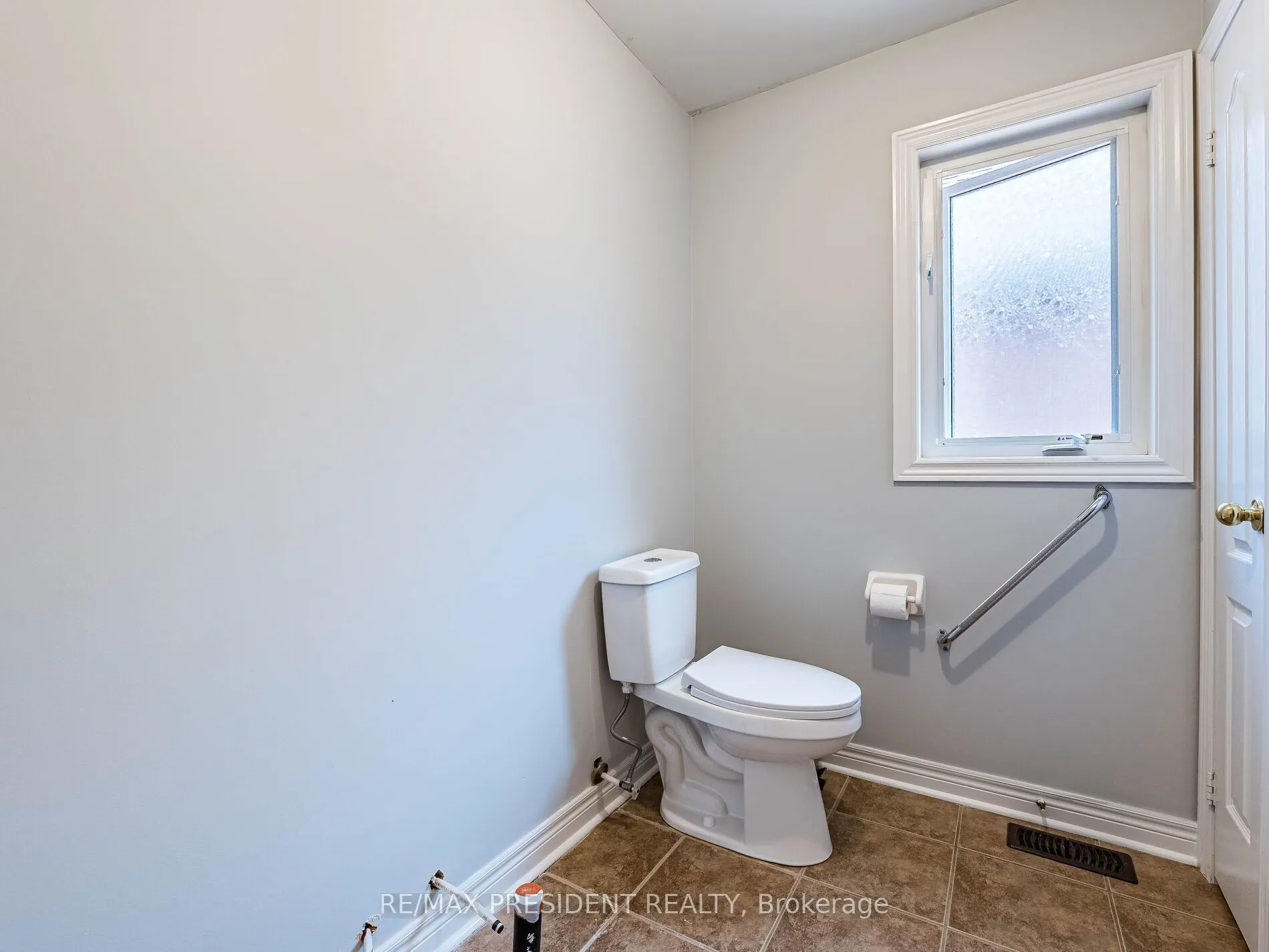 33 Belleville Drive