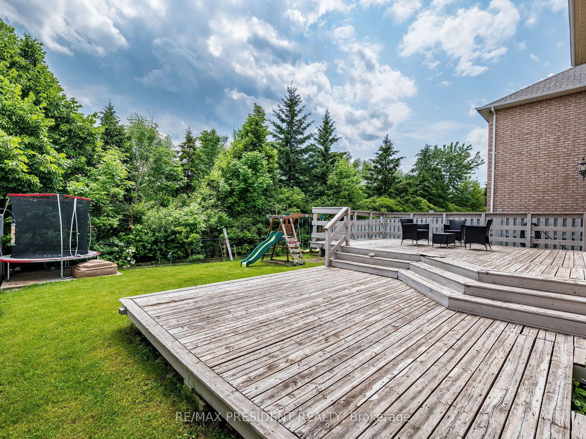33 Belleville Drive