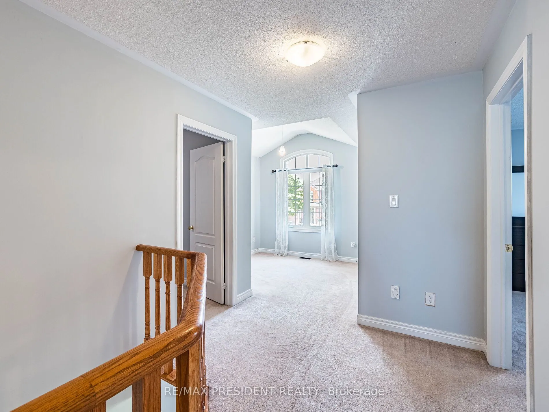 33 Belleville Drive