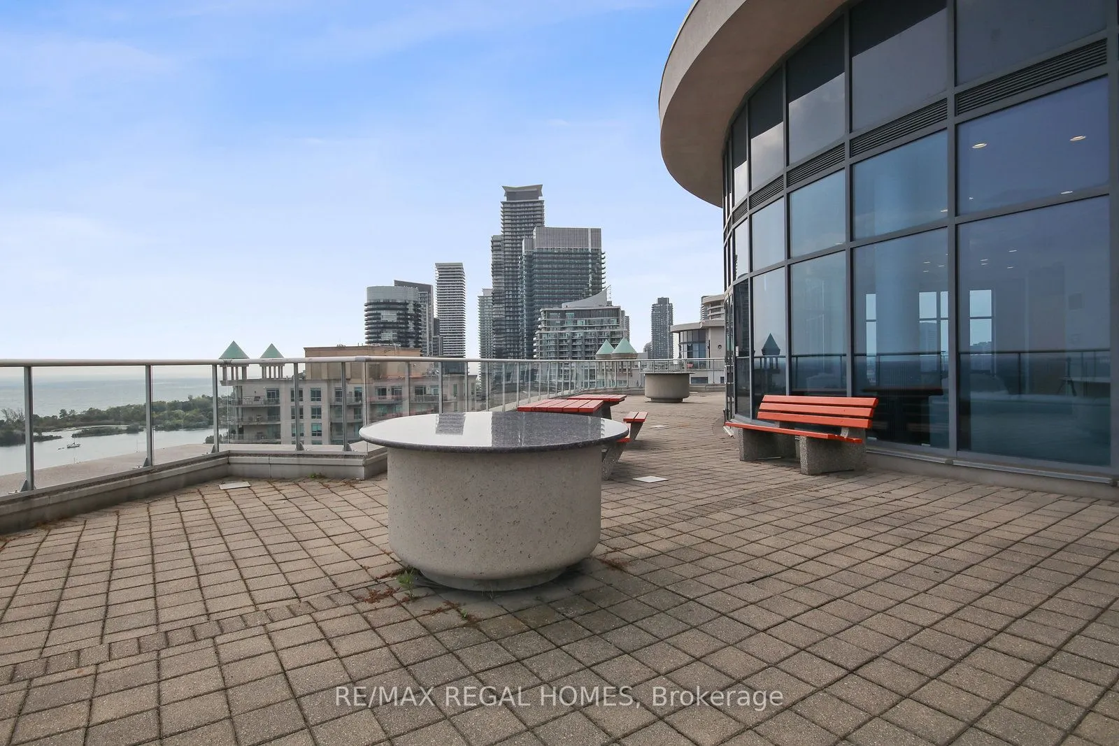 2083 Lake Shore Boulevard W, #710