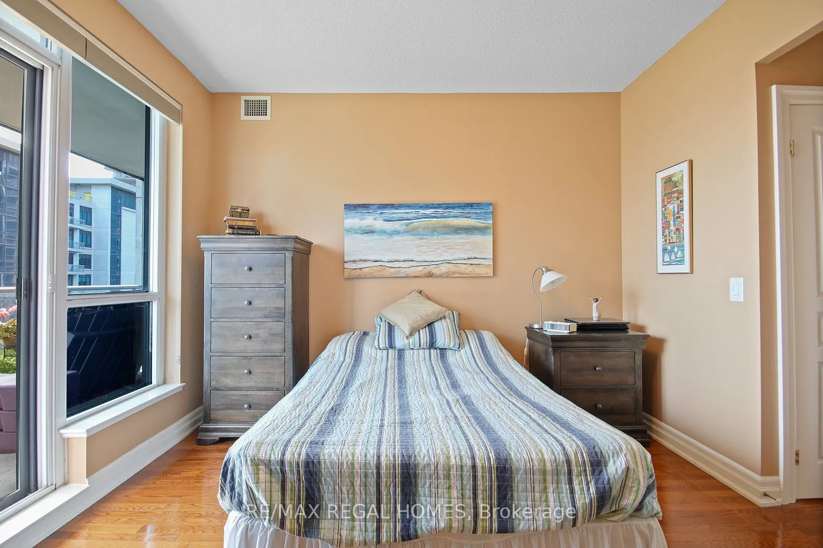 2083 Lake Shore Boulevard W, #710