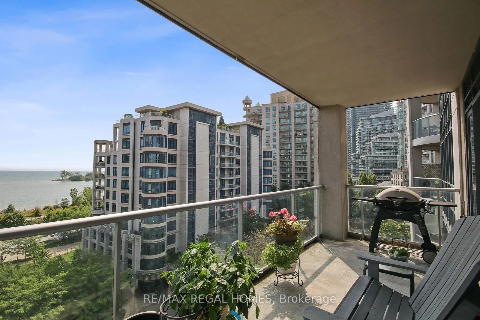 2083 Lake Shore Boulevard W, #710