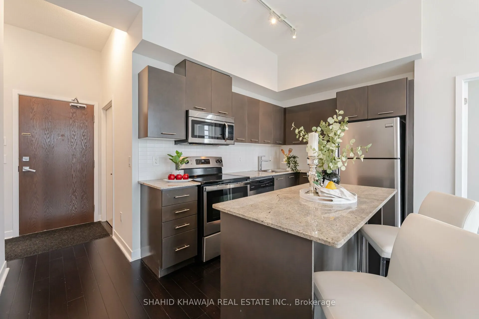 360 Square One Drive, #608