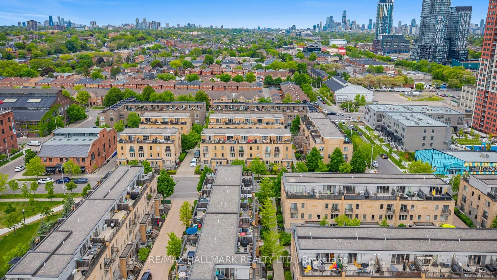 9 Foundry Avenue, #111