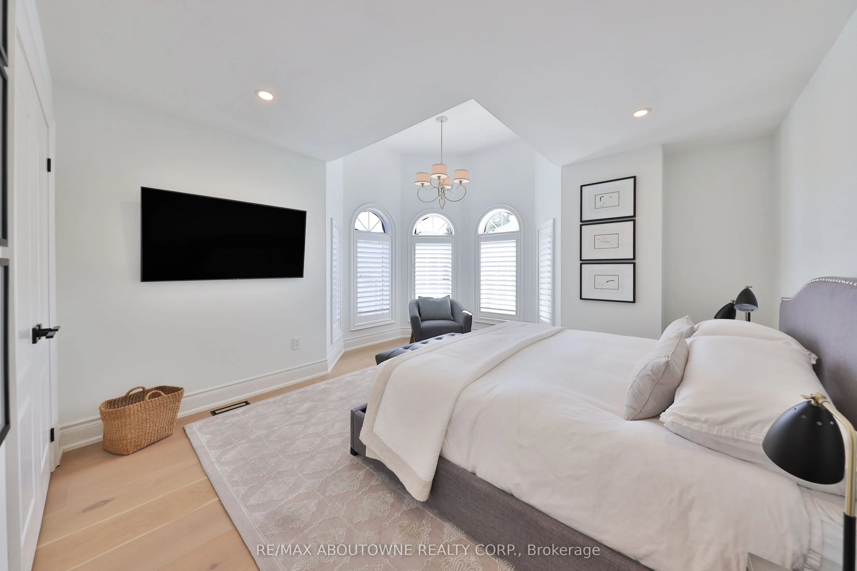 2400 Neyagawa Boulevard, #30