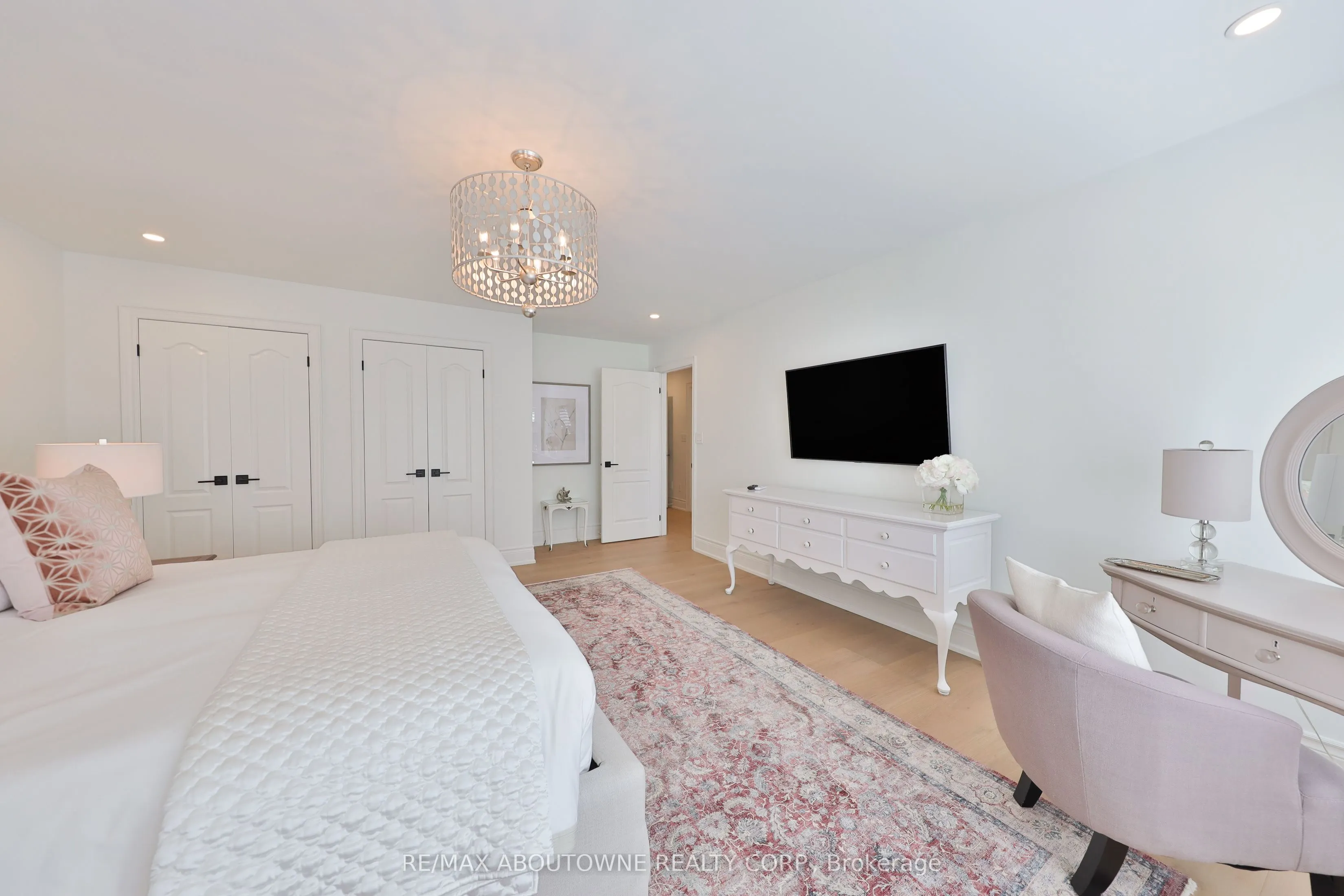 2400 Neyagawa Boulevard, #30