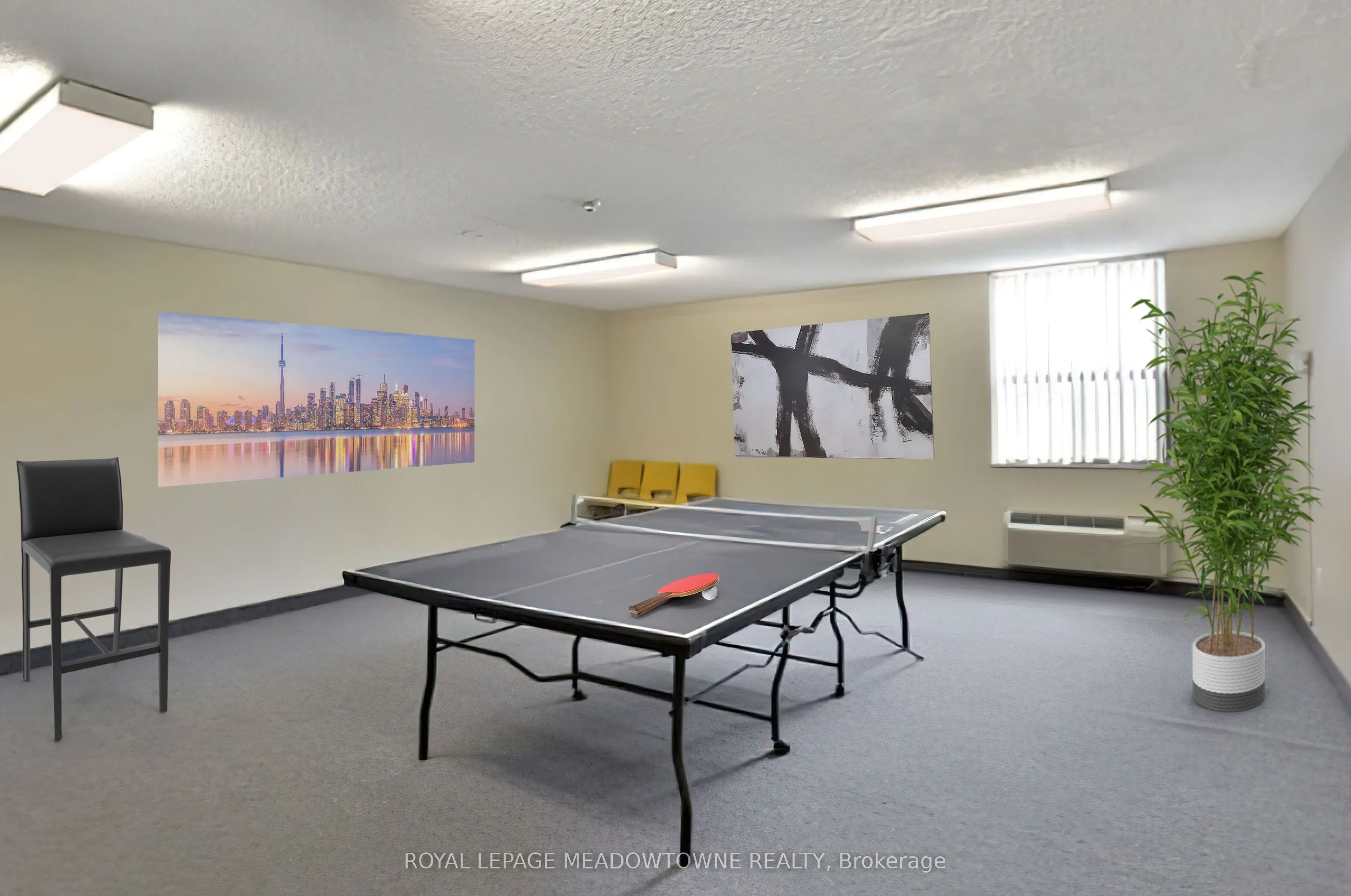 966 Inverhouse Drive, #609