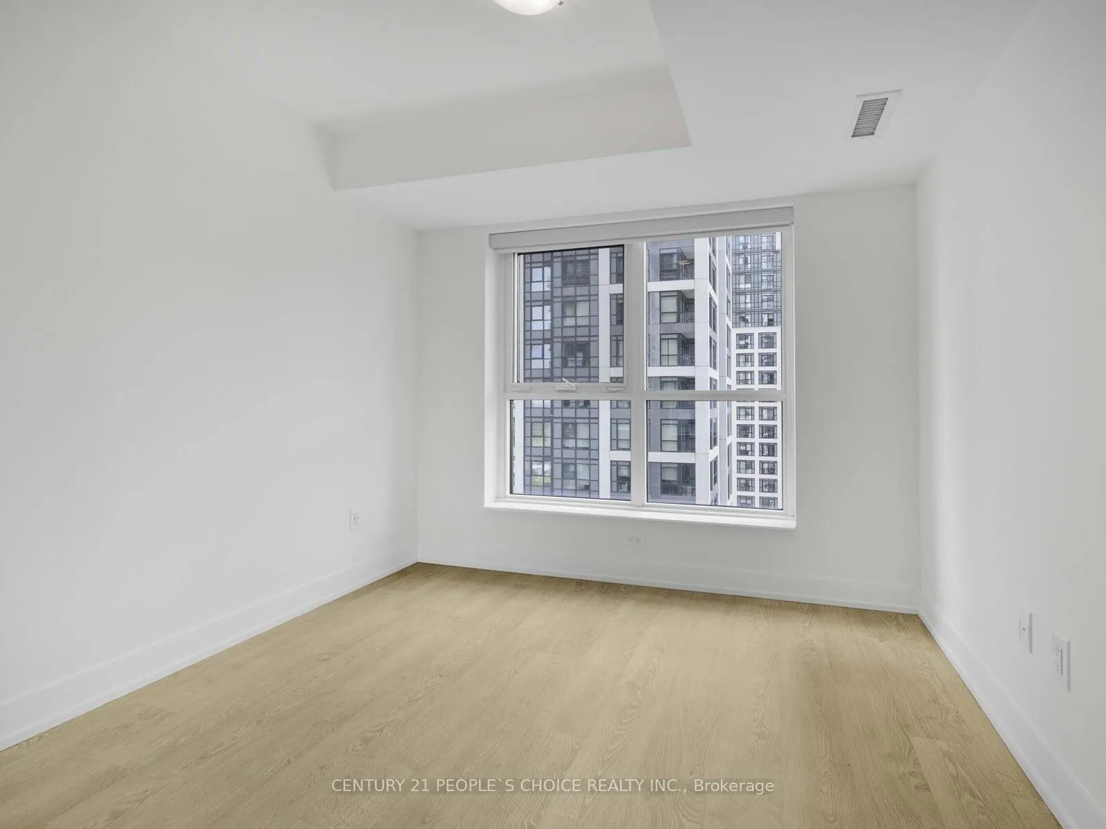 5 Mabelle Avenue, #2532