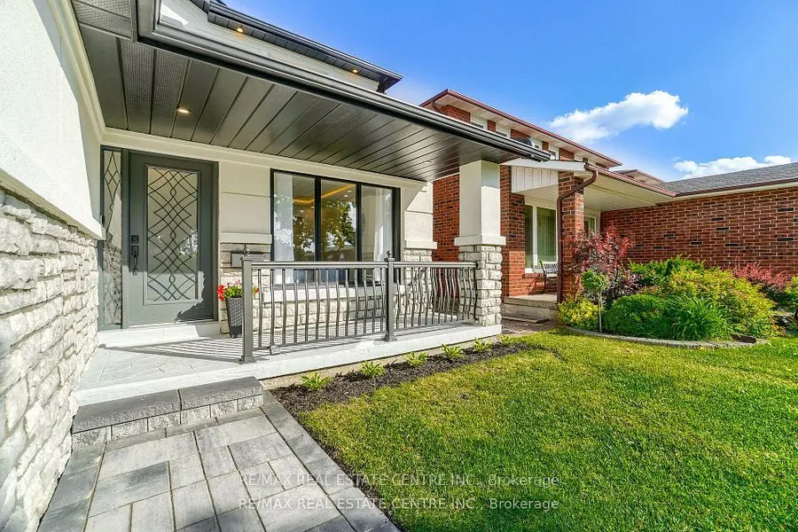 550 Meadows Boulevard