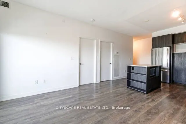2520 Eglinton Avenue W, #1507