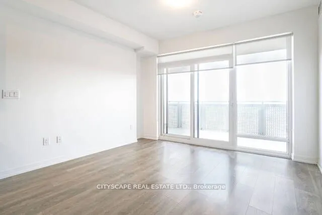 2520 Eglinton Avenue W, #1507