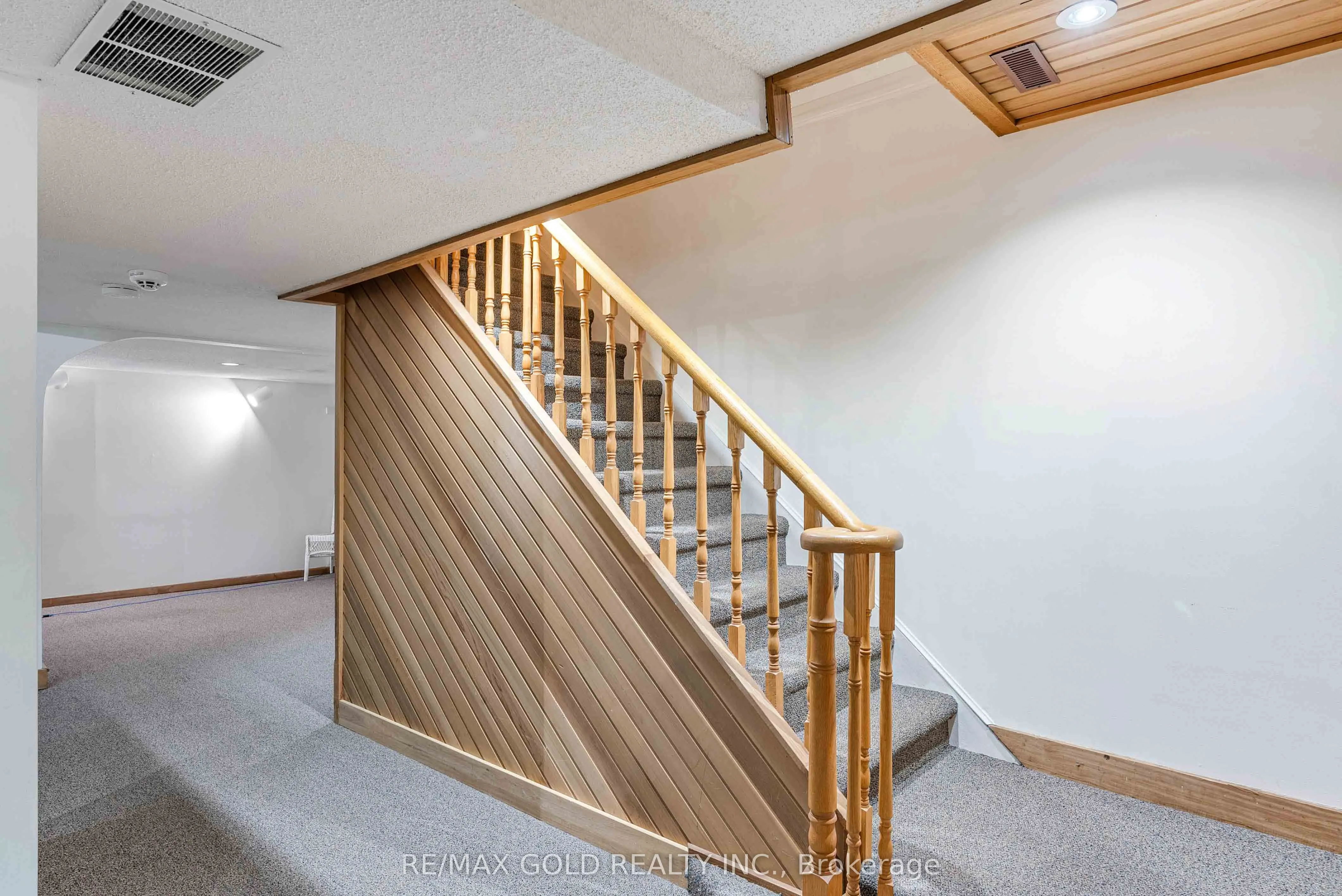 52 Palmer Circle