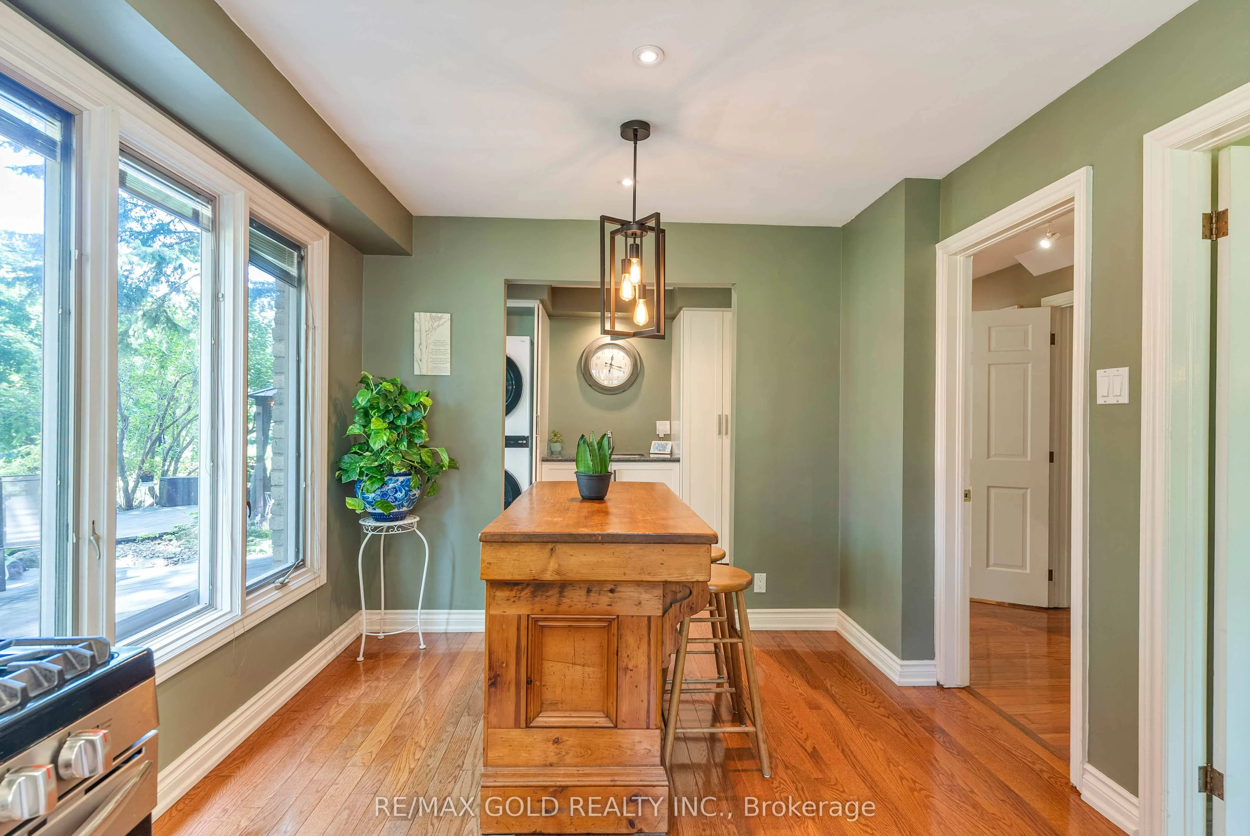 52 Palmer Circle