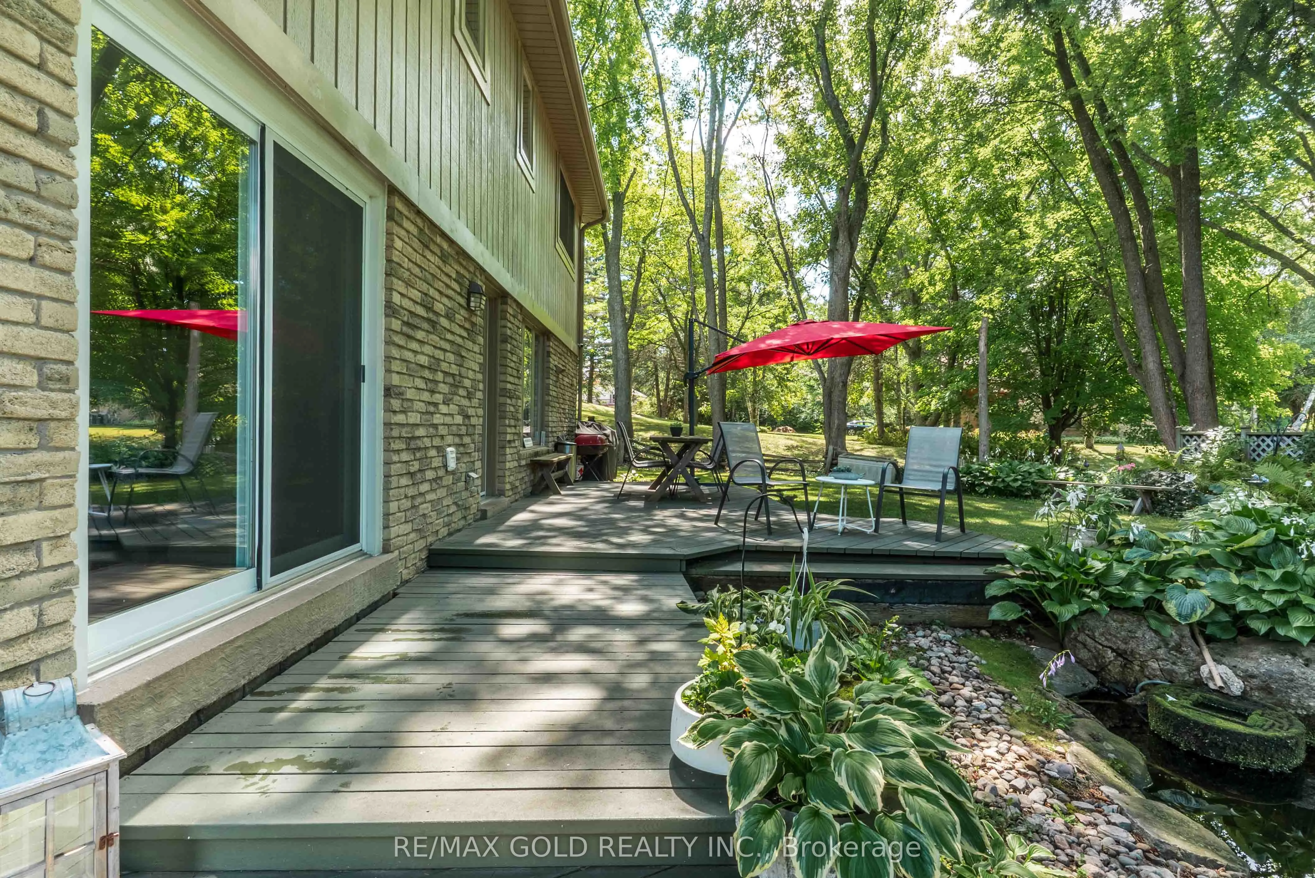 52 Palmer Circle