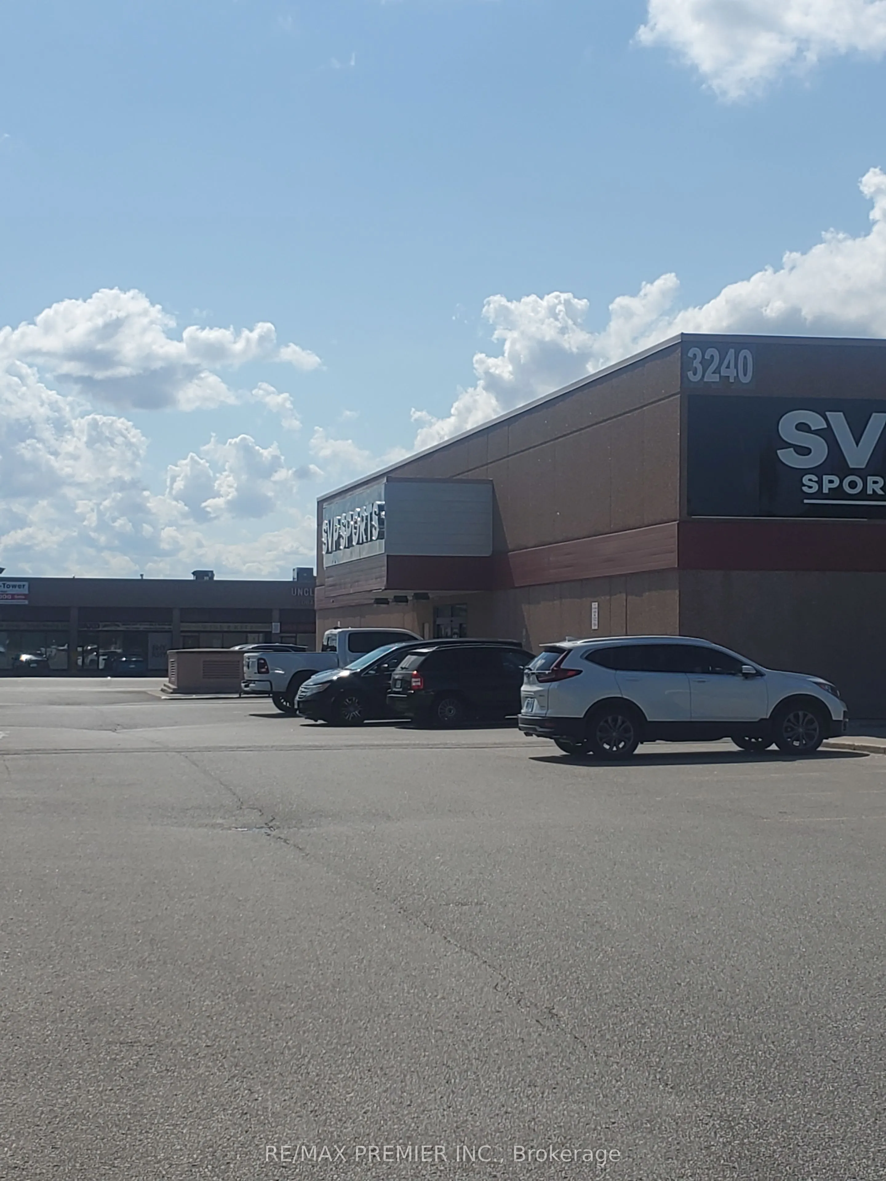 3250 Dufferin Street, #4C