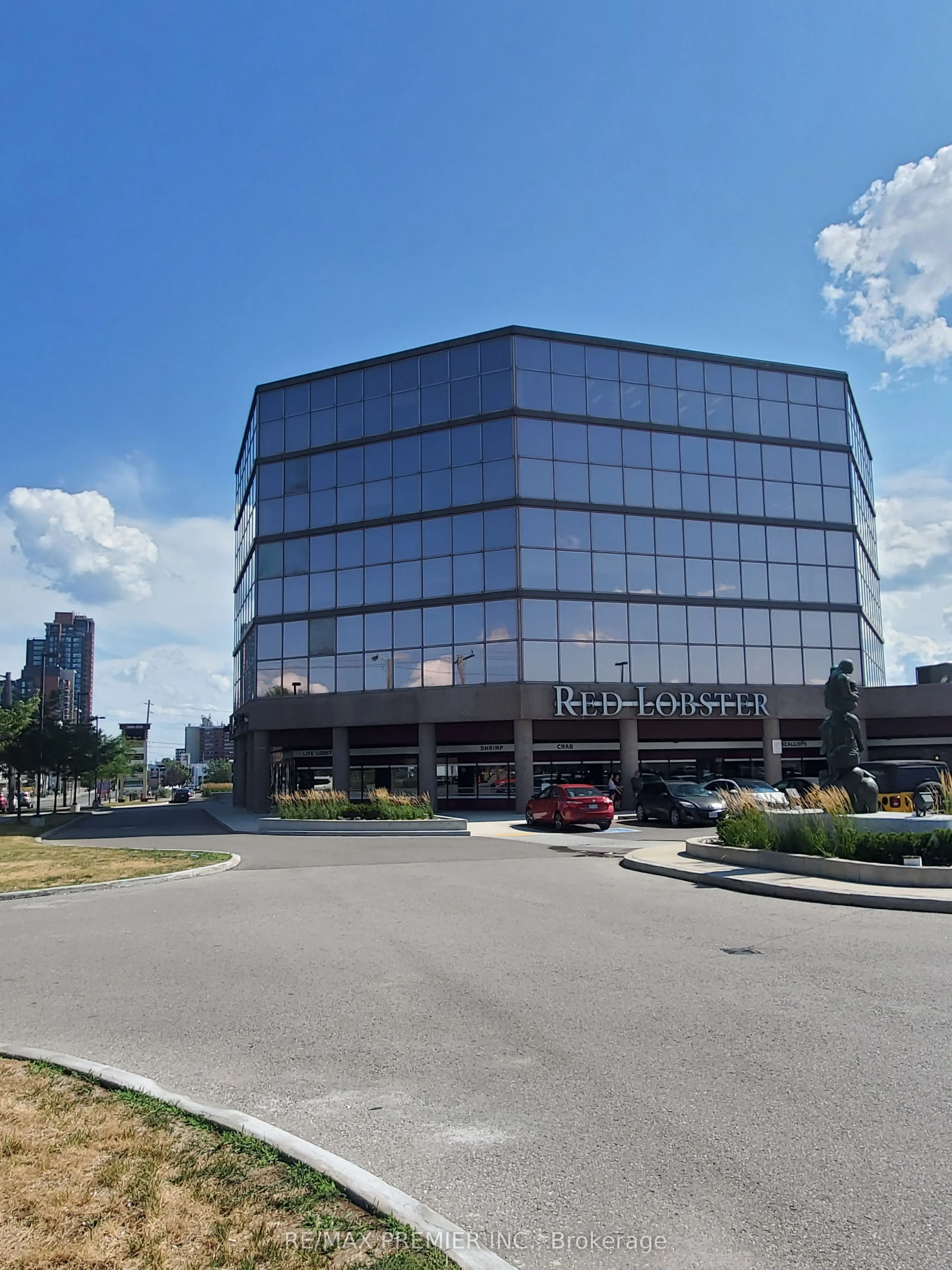 3250 Dufferin Street, #4C