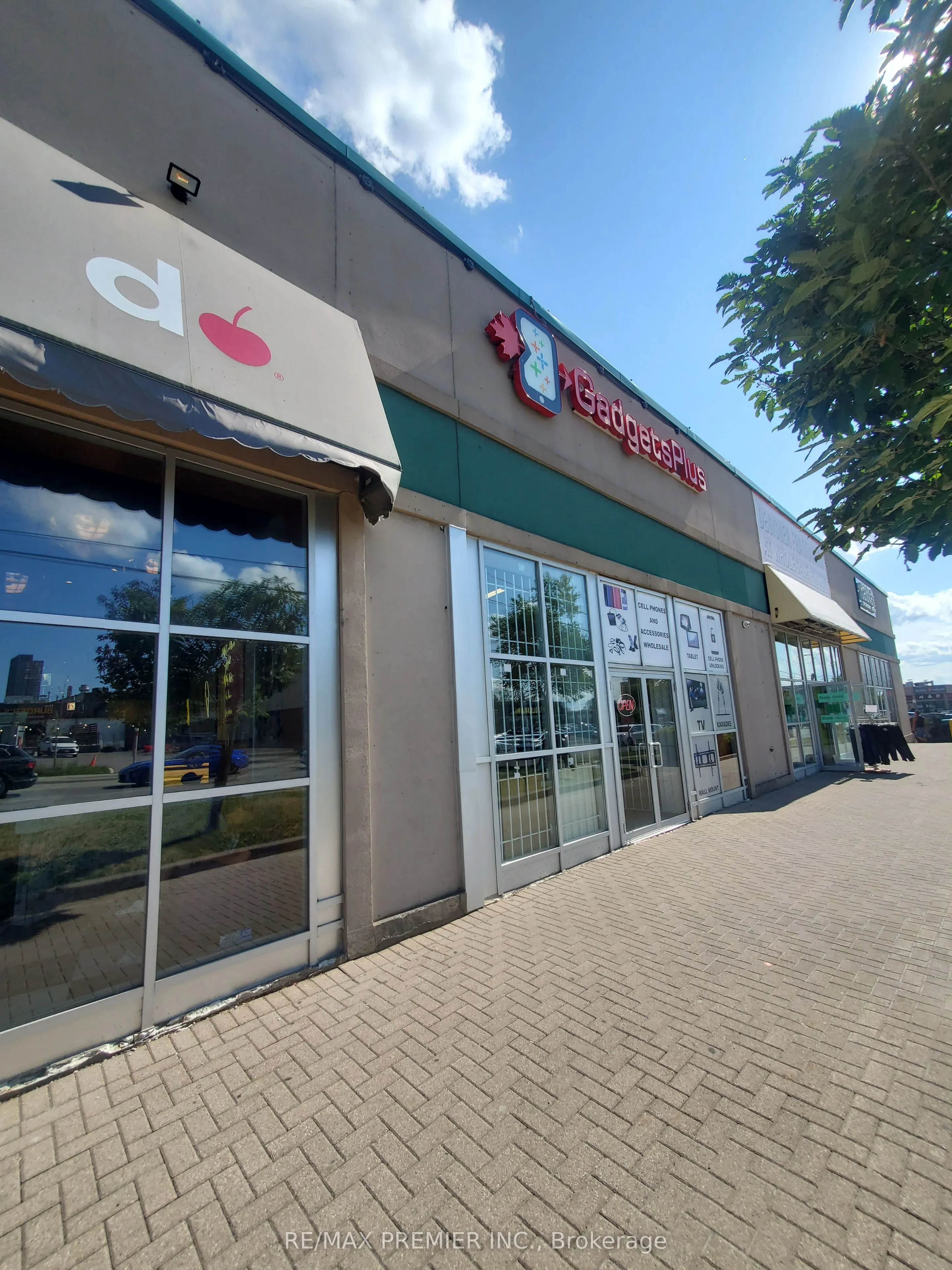 3250 Dufferin Street, #4C
