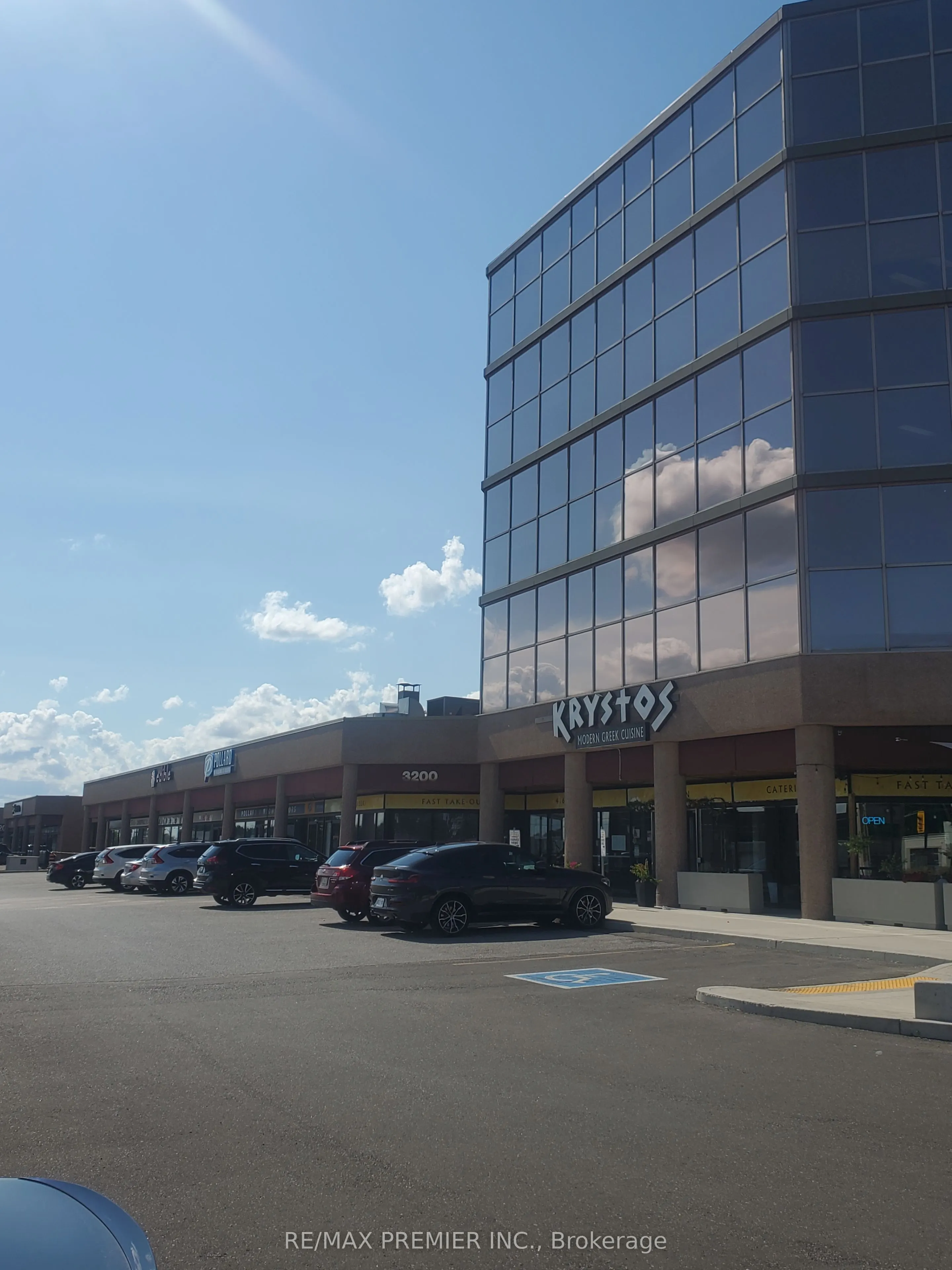 3250 Dufferin Street, #4C