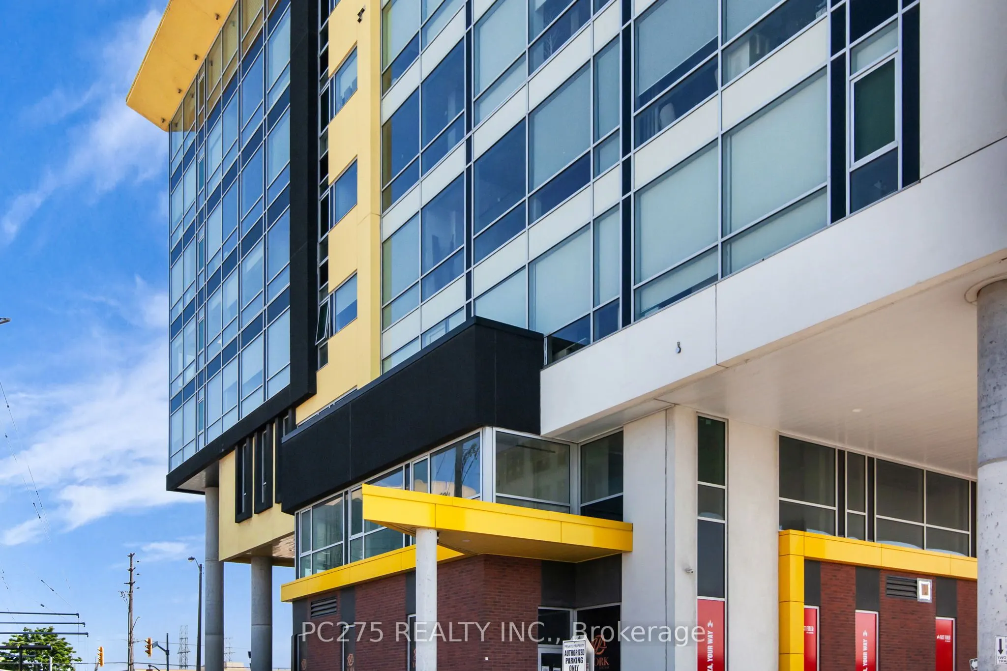1275 Finch Avenue W, #219