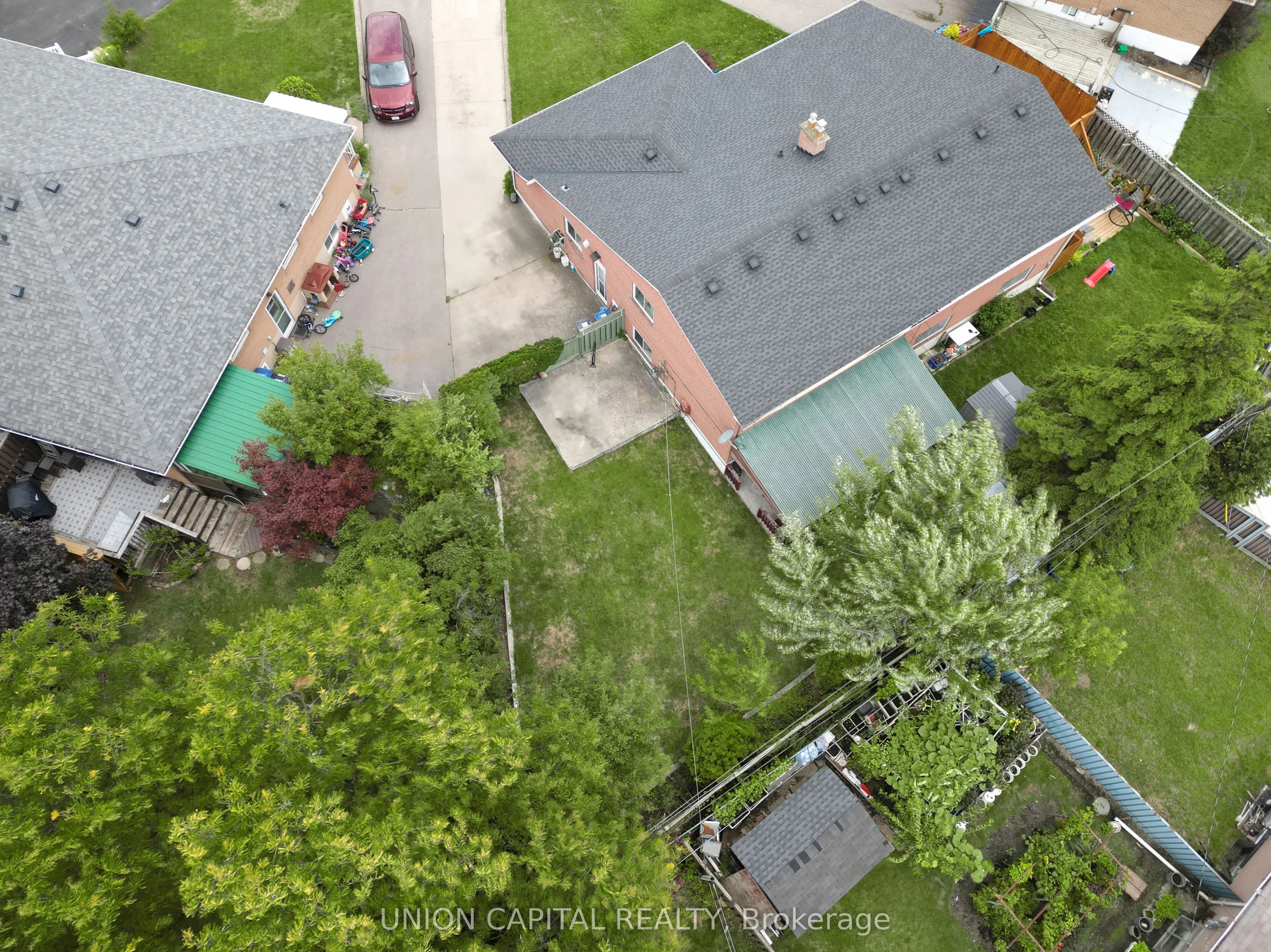 19 Ava Court