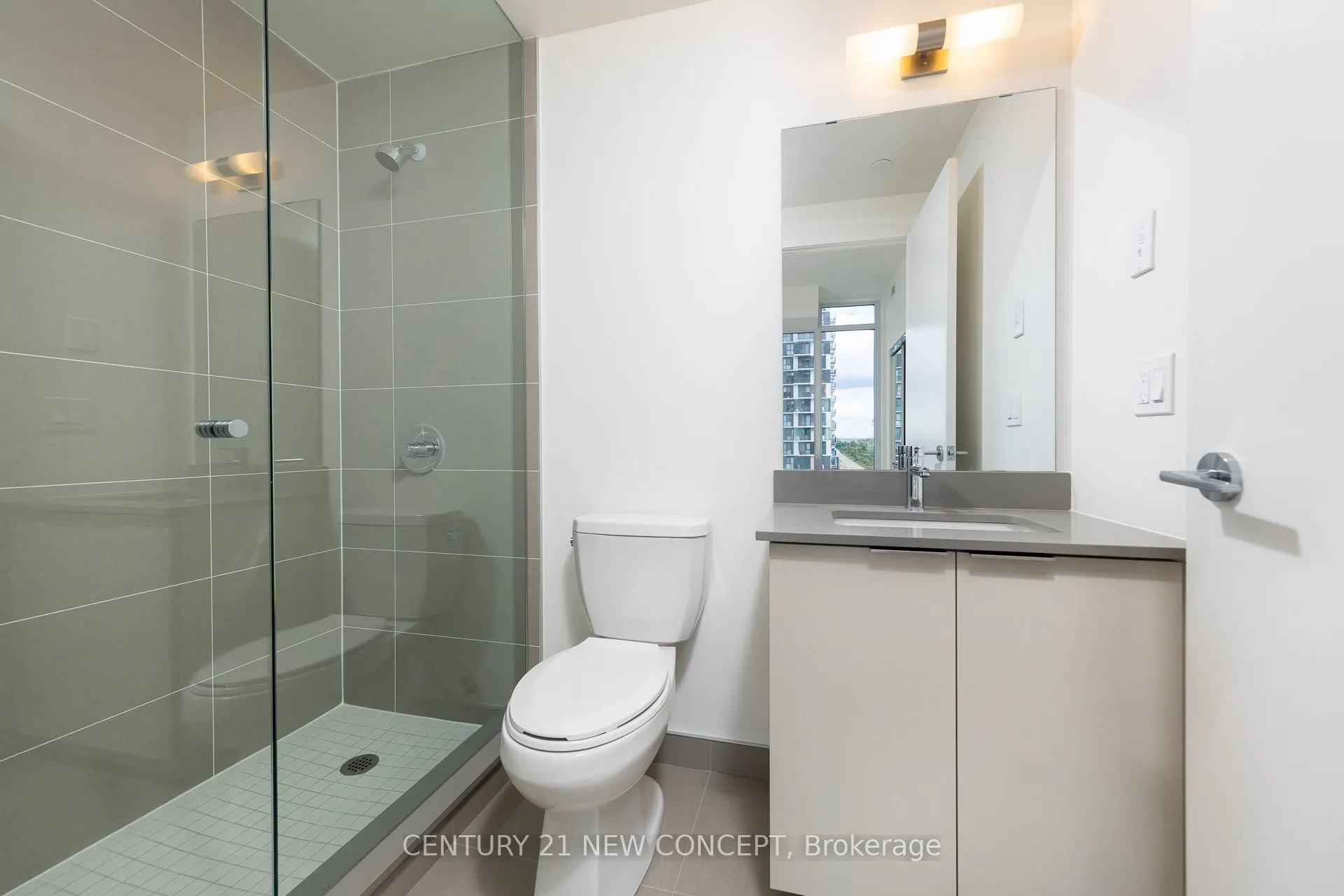 3079 Trafalgar Road, #1103