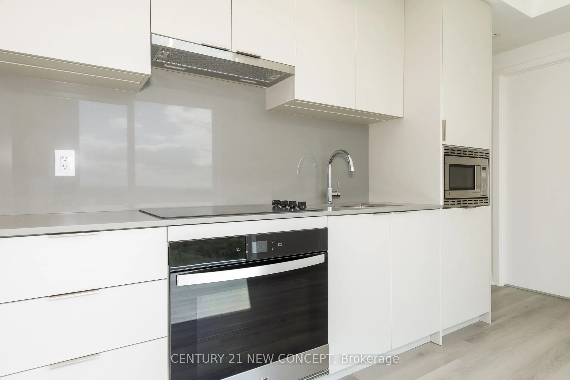 3079 Trafalgar Road, #1103