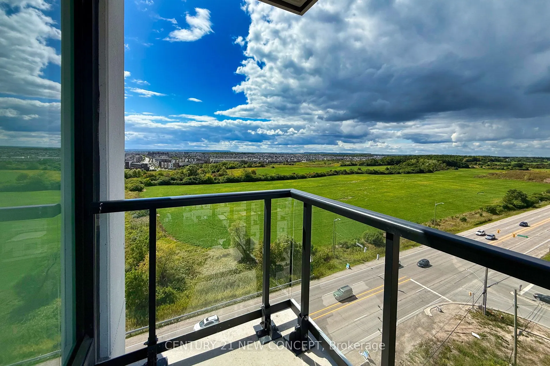 3079 Trafalgar Road, #1103
