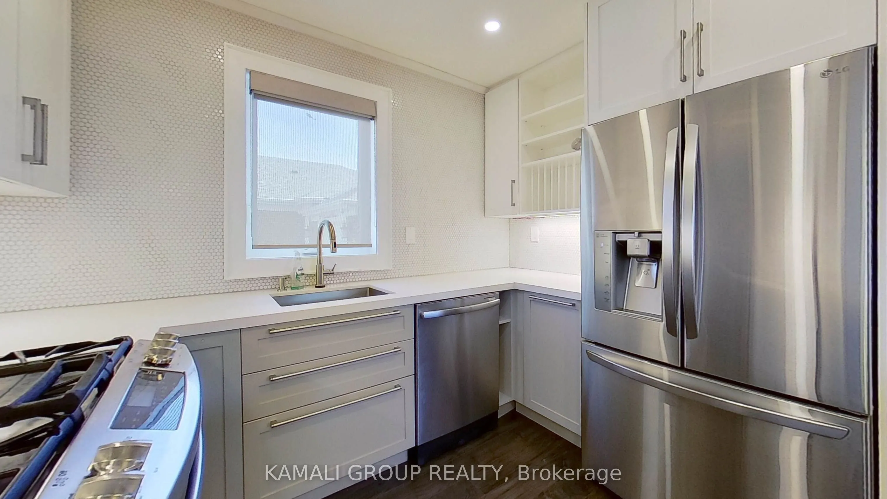 39 Tavistock Road, #MAIN