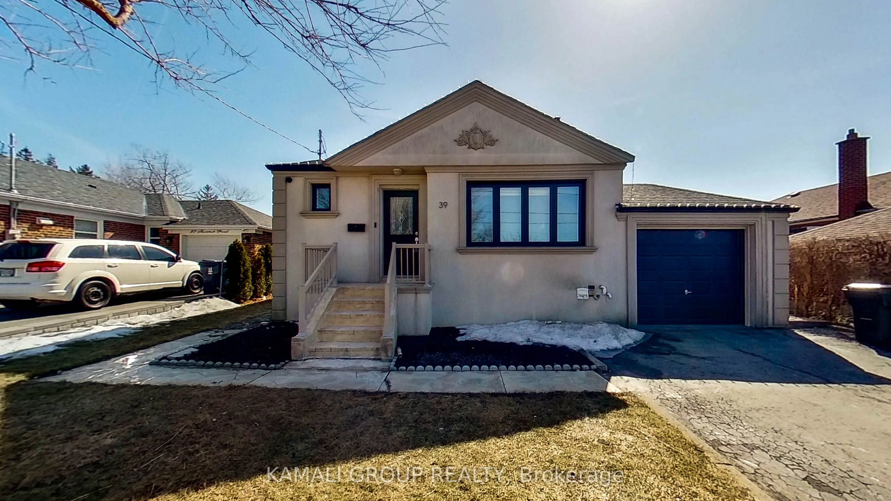 39 Tavistock Road, #MAIN