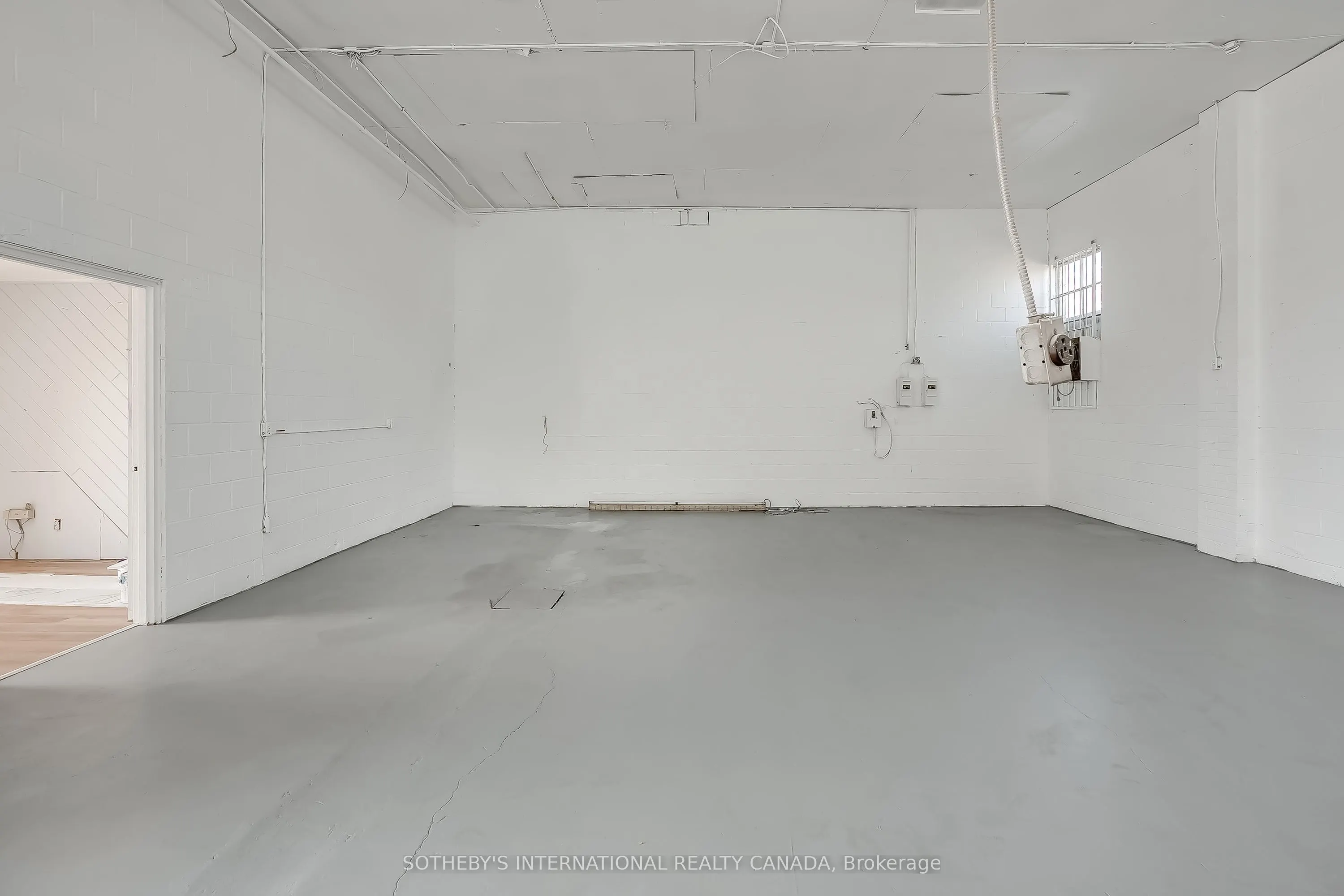 1505 Speers Road, #2