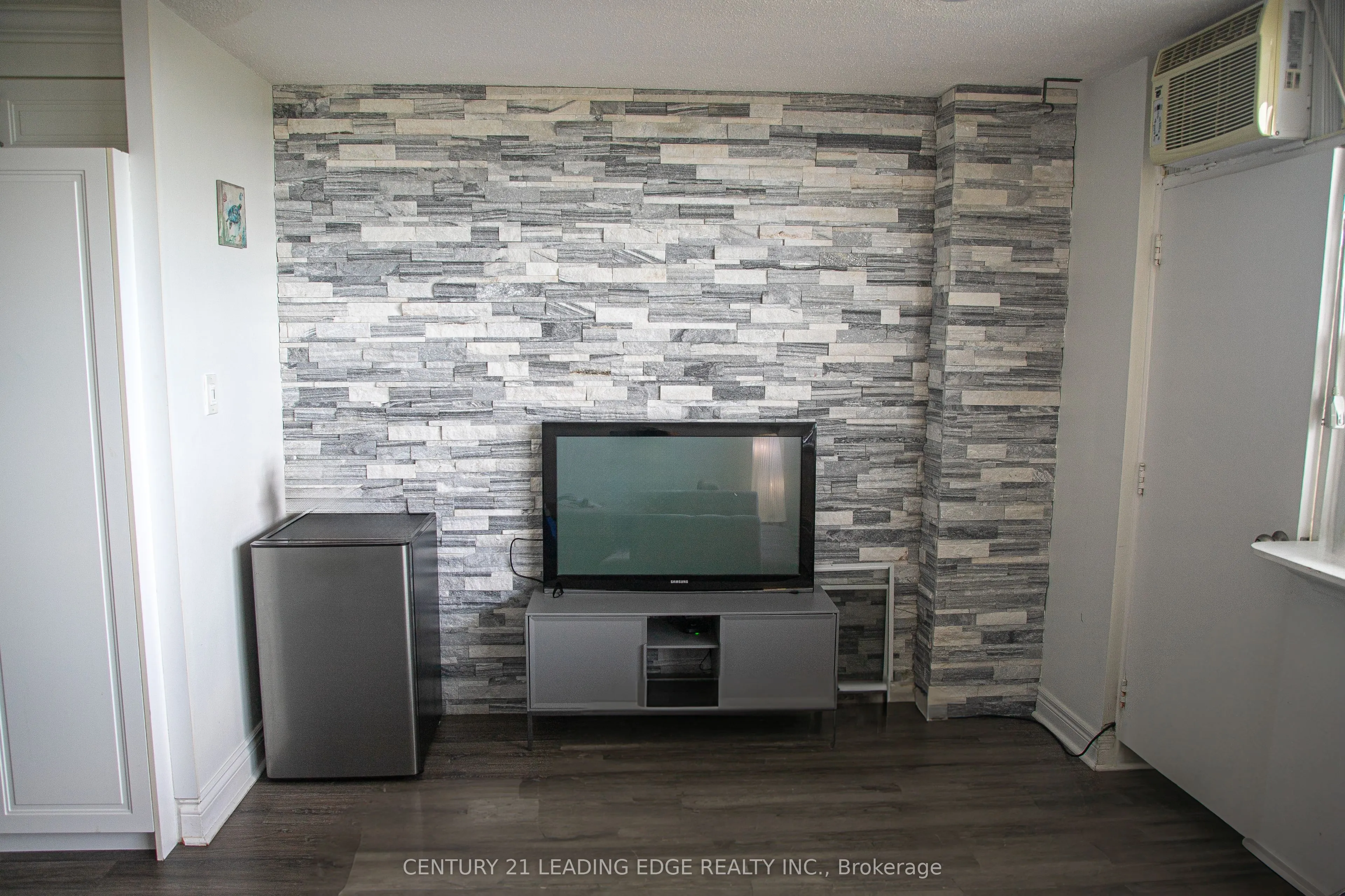 80 Grandravine Drive, #917