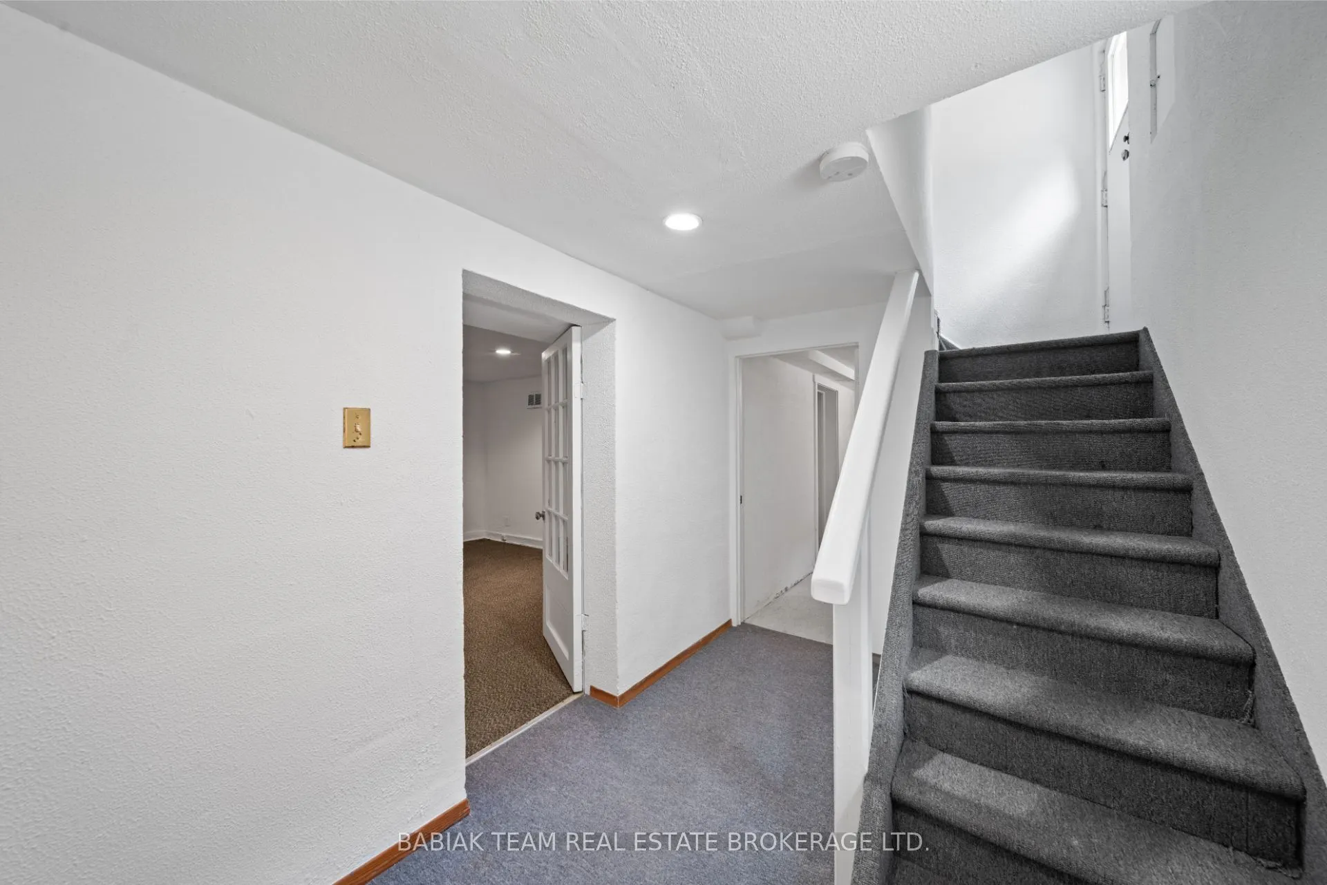 117 South Kingsway