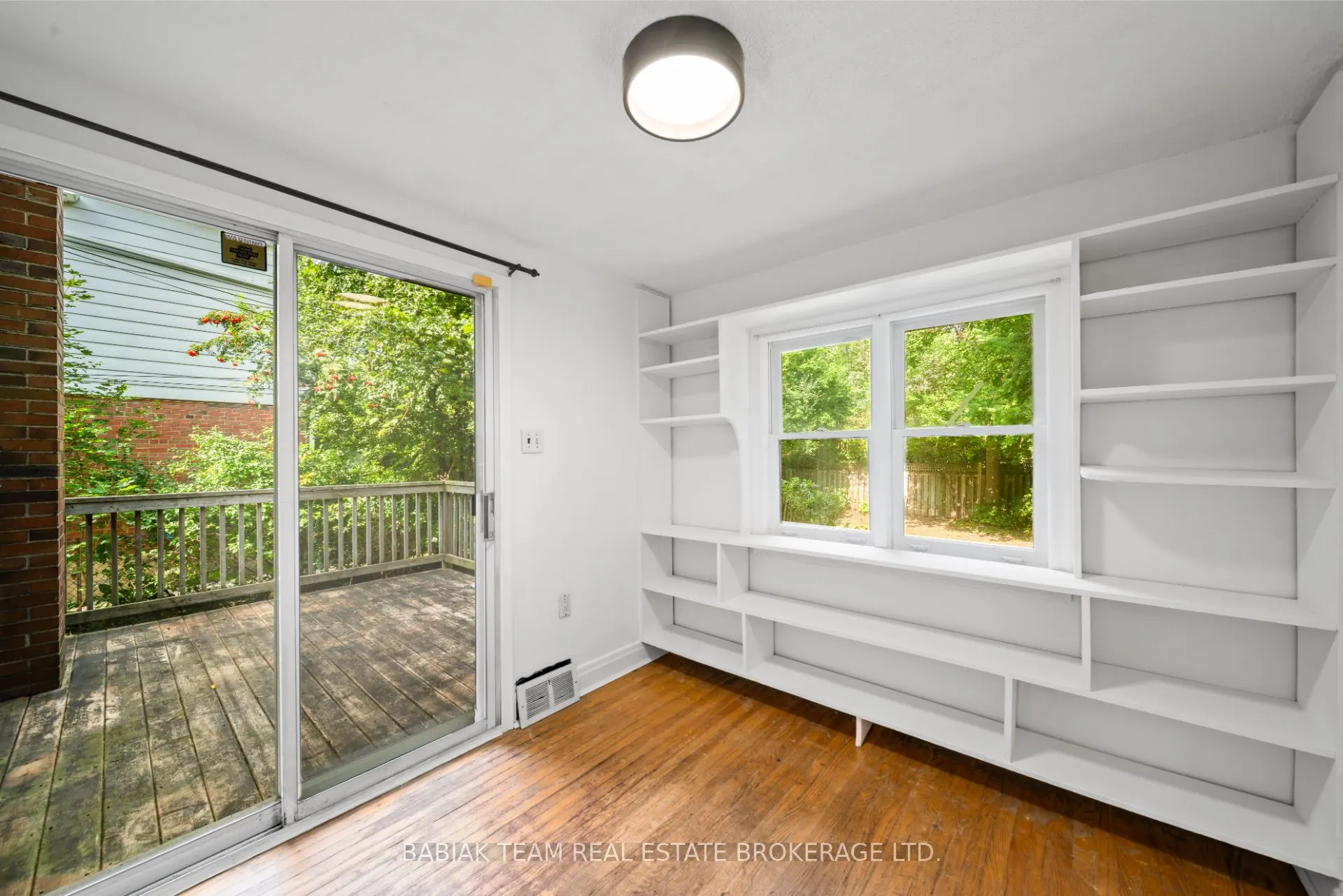117 South Kingsway