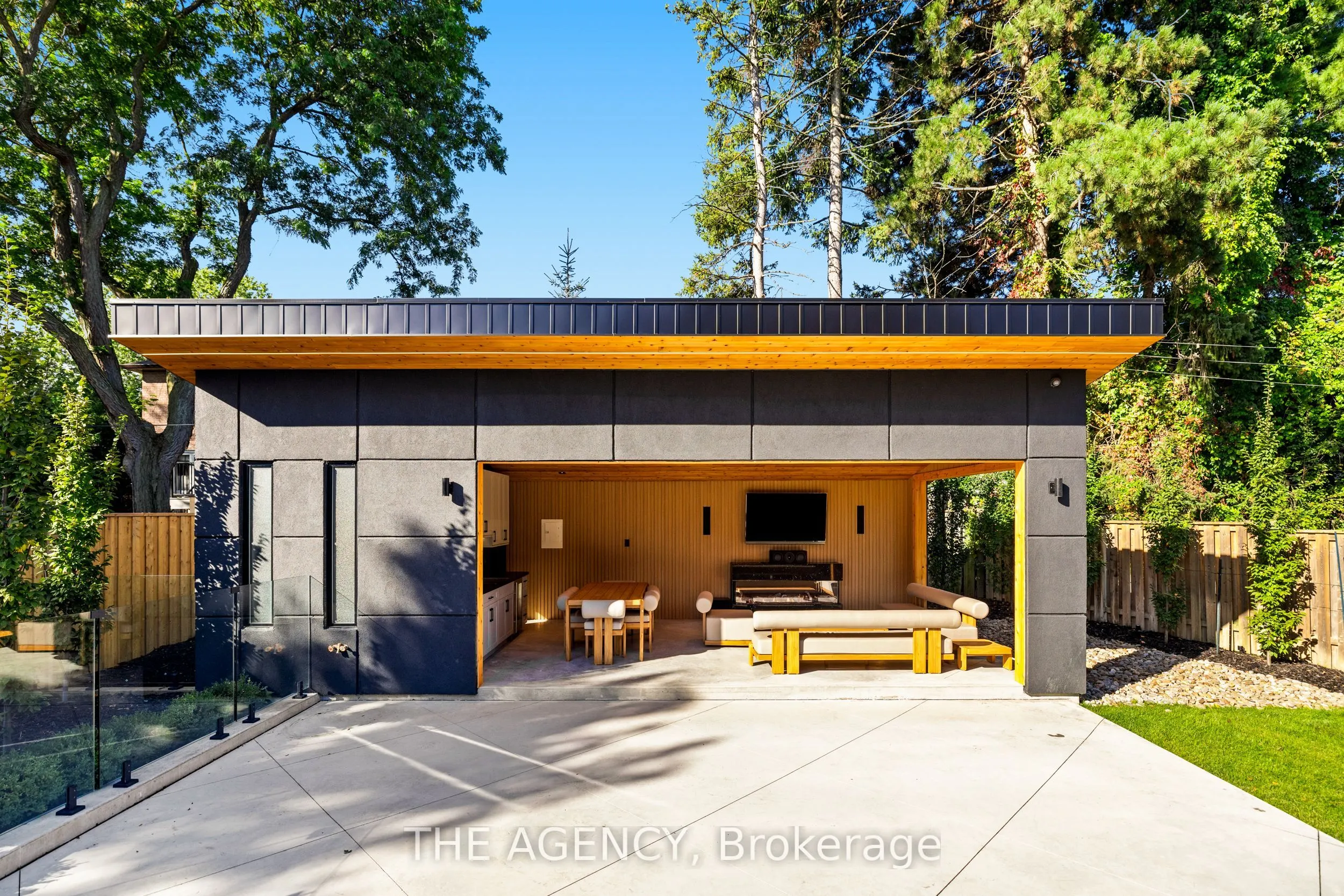 11 Burrows Avenue