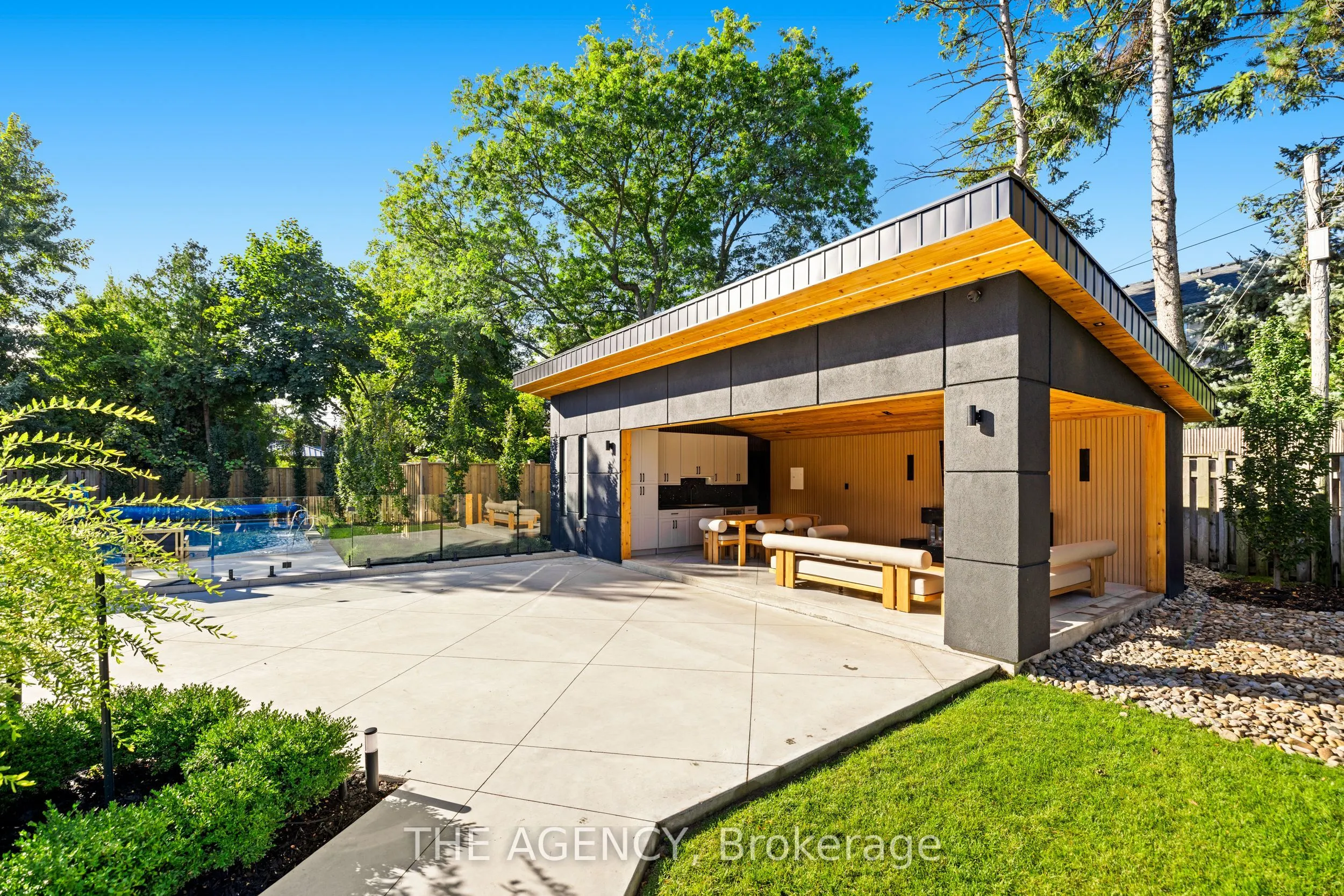 11 Burrows Avenue