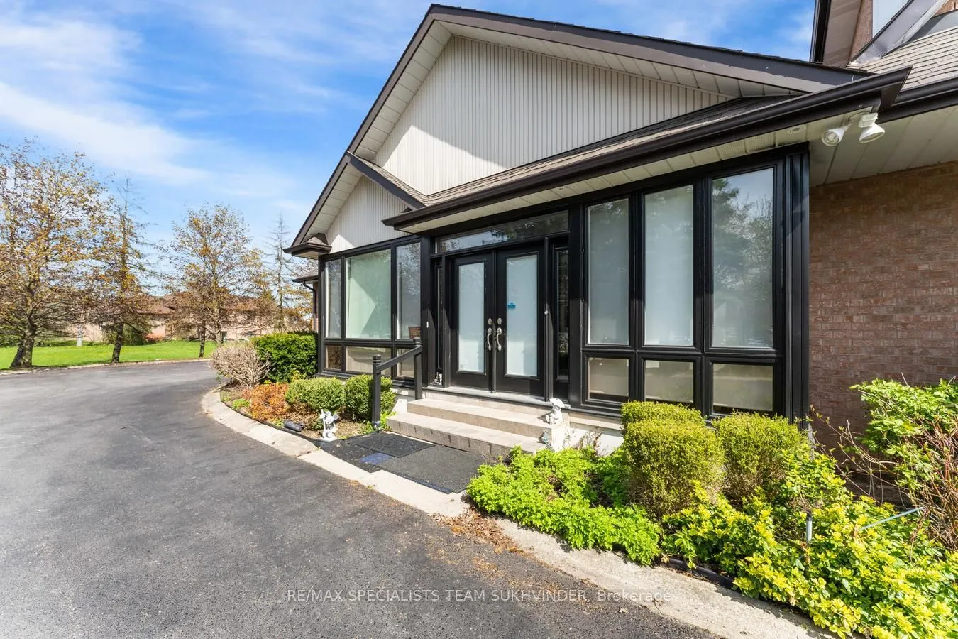 22 Bowman Avenue